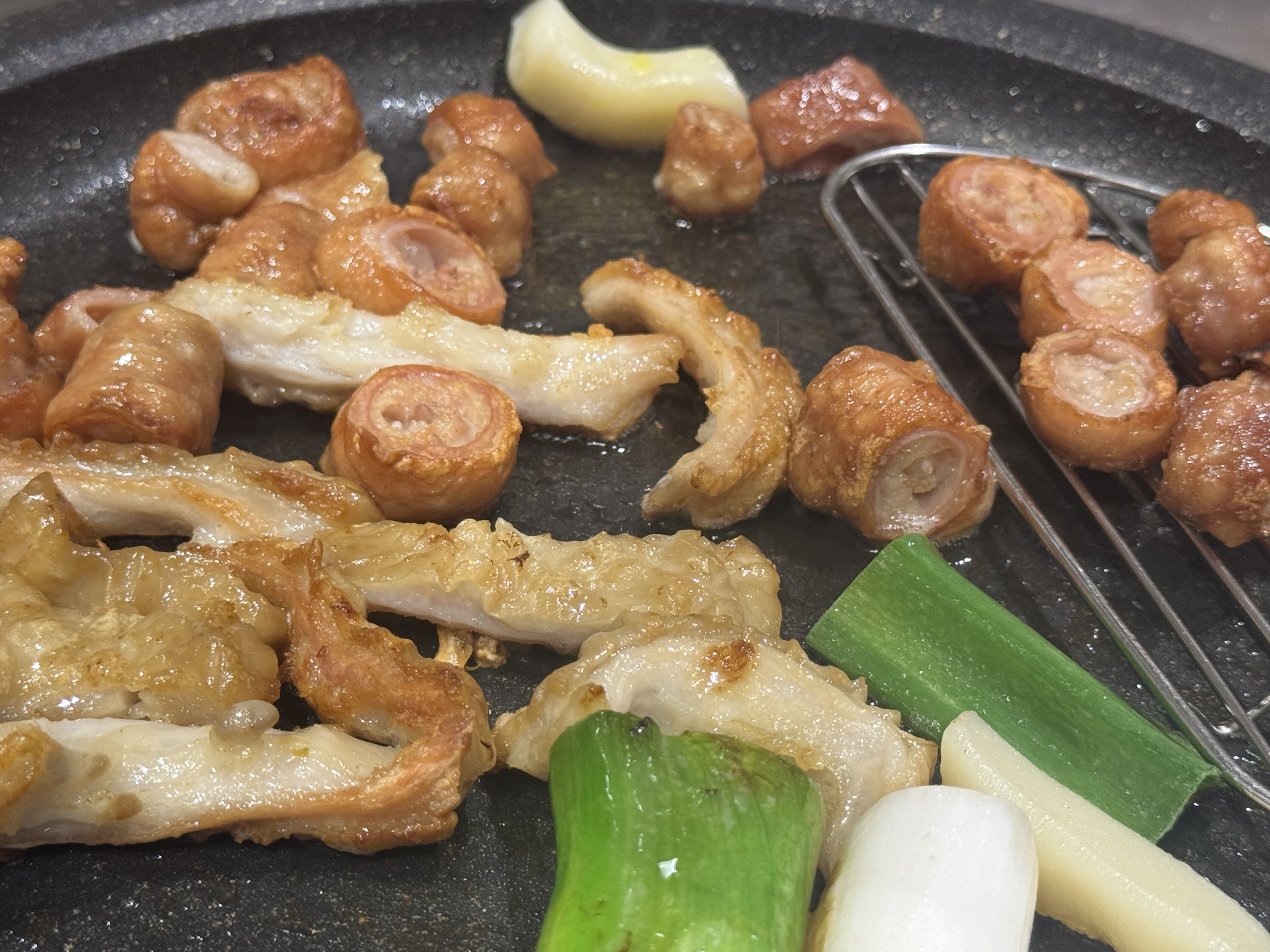 지인이 추천해서 왔는데 생각보다 더 맛있었어요! - 대구 맛집 연막창 교동점