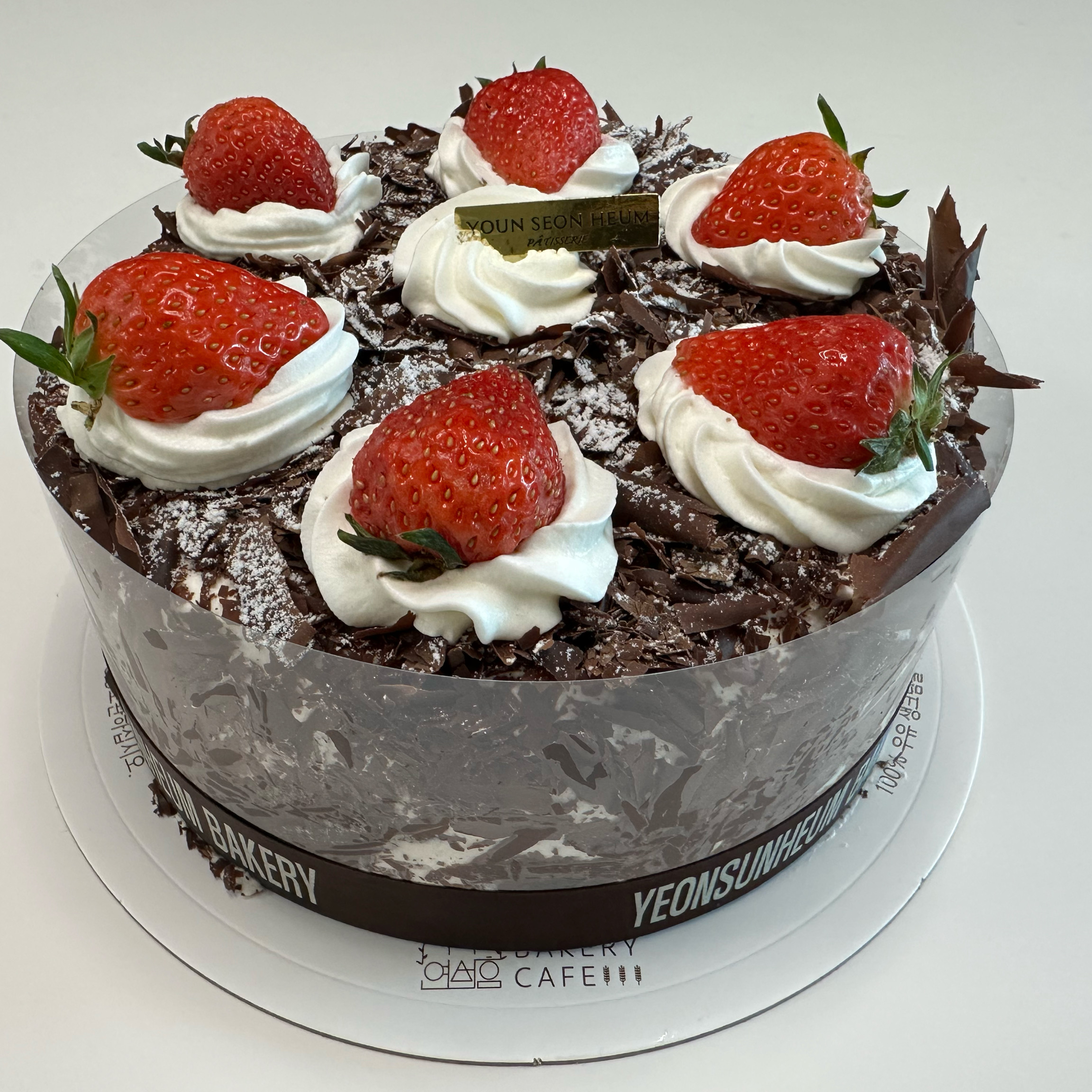 키리쉬 맛집! 매장도 넓고 좋아요. - 대전 맛집 연선흠베이커리카페