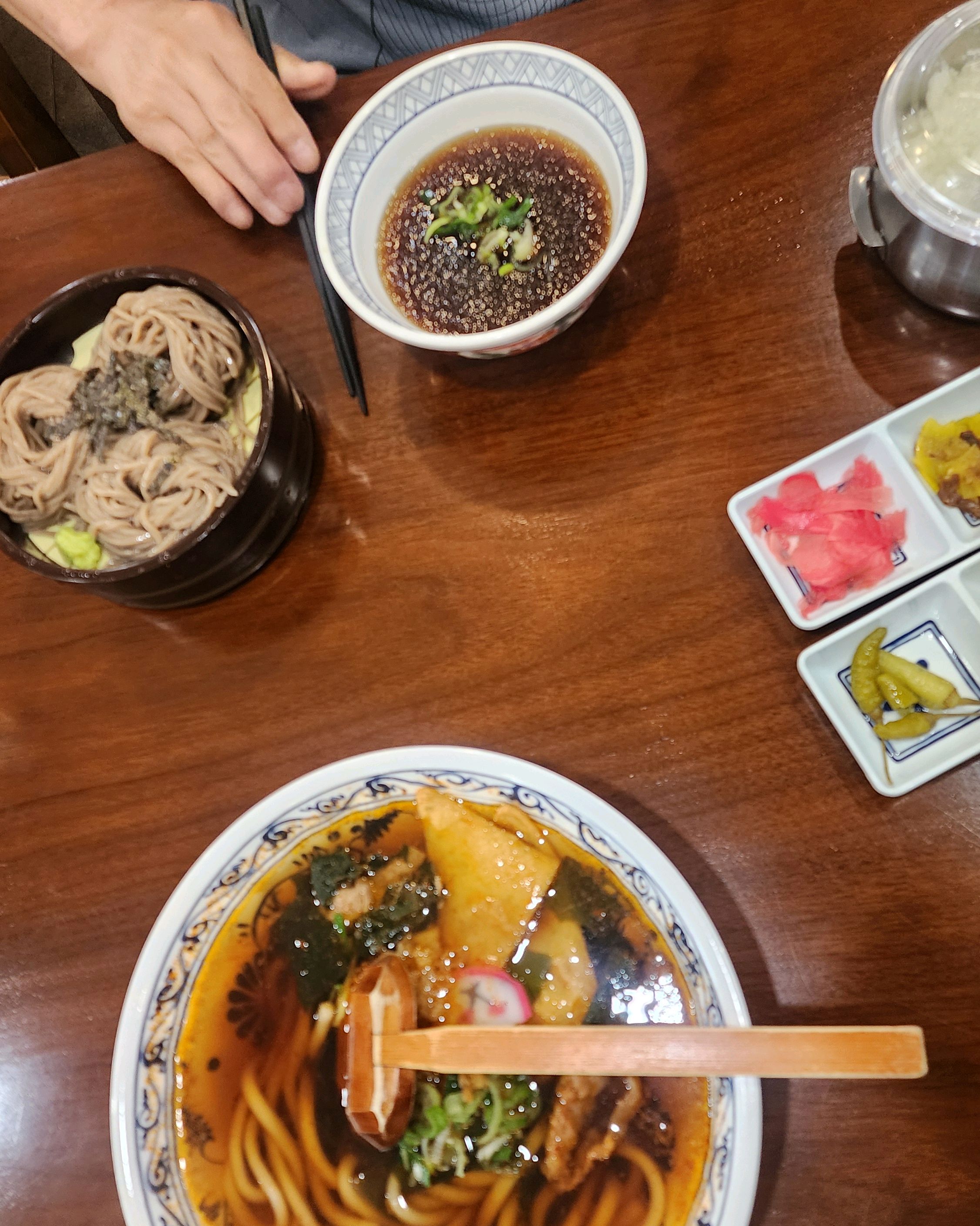 며칠전 동료들과 맛있게 먹고 와서 신랑이랑다시 방문 했어요 오늘은 우동입니다 - 미사경정공원 맛집 삼동소바 하남미사점