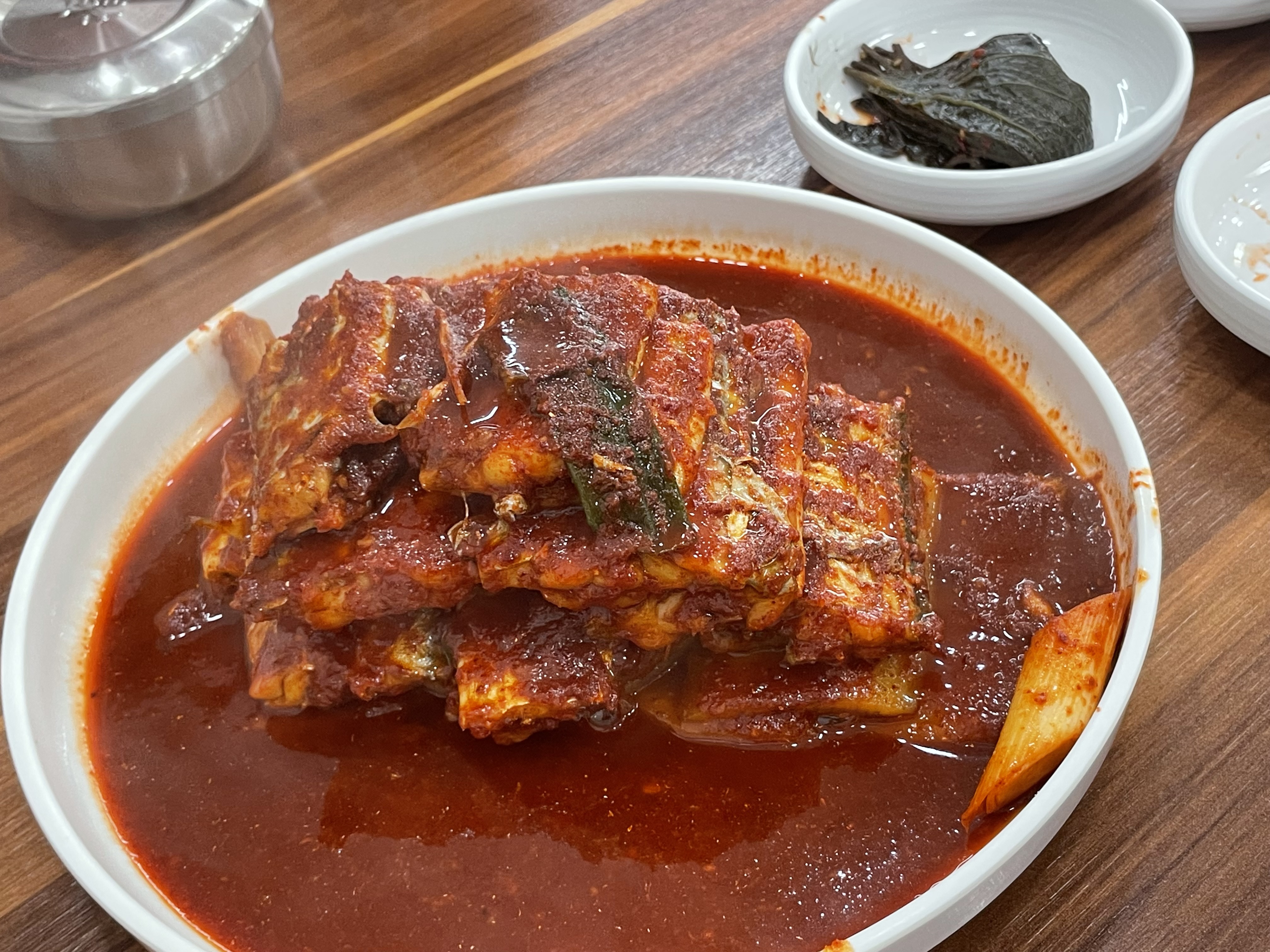 집 가기 전에 공항근처 밥집 찾아서 왔는데 대만족이요! 갈치조림 달짝지근하니 부드러워 밥도