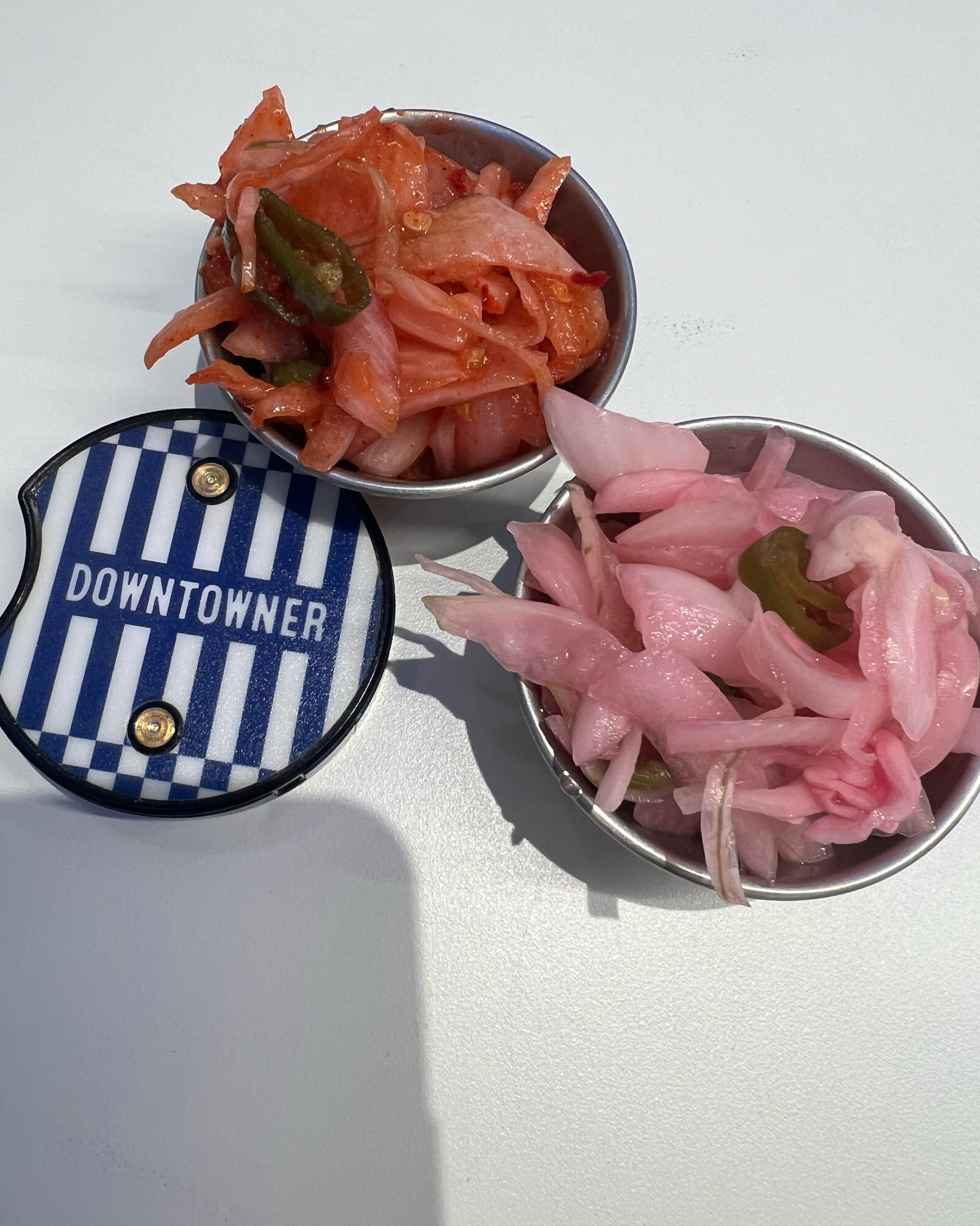 맨날 비싼 아보카도나 바질 시키다 오늘은 젤 저렴한 치즈를 먹어봤는데 어머 이것도 맛있네요