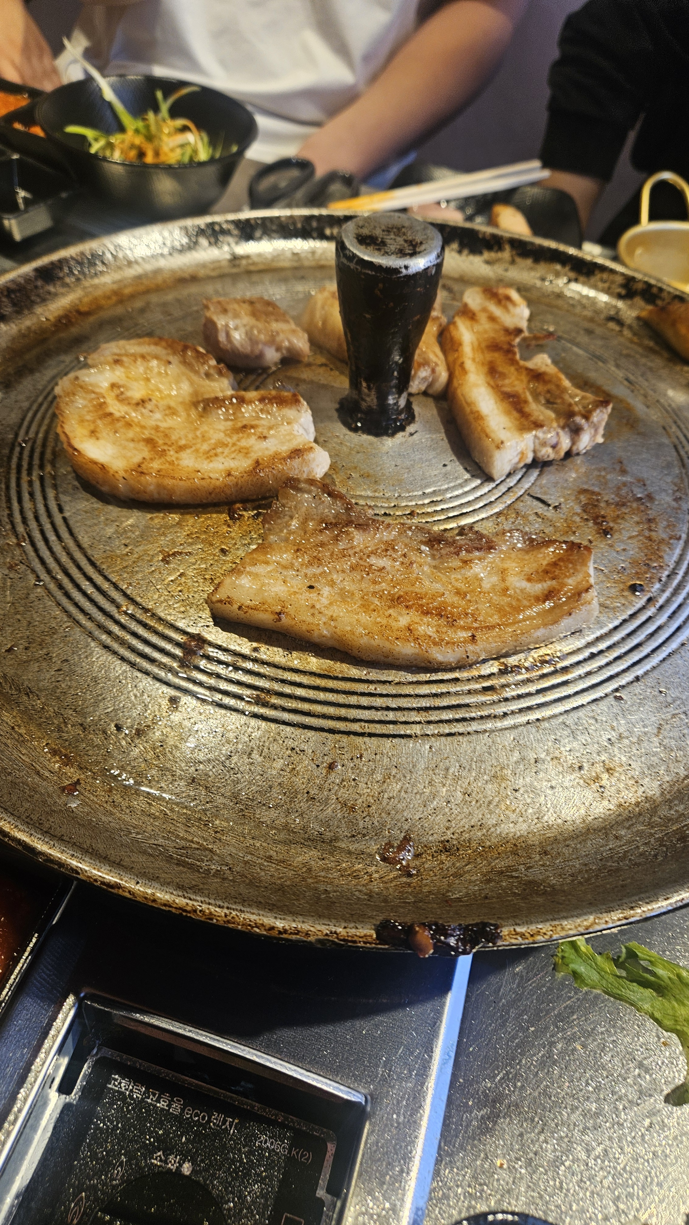 넘 좋은데 좋은만큼 가격이 있네요 그래도 고기 맛있어요 근데 벨이 없어서 너무 불편했어요 - 대전 맛집 야외바베큐 모닥303