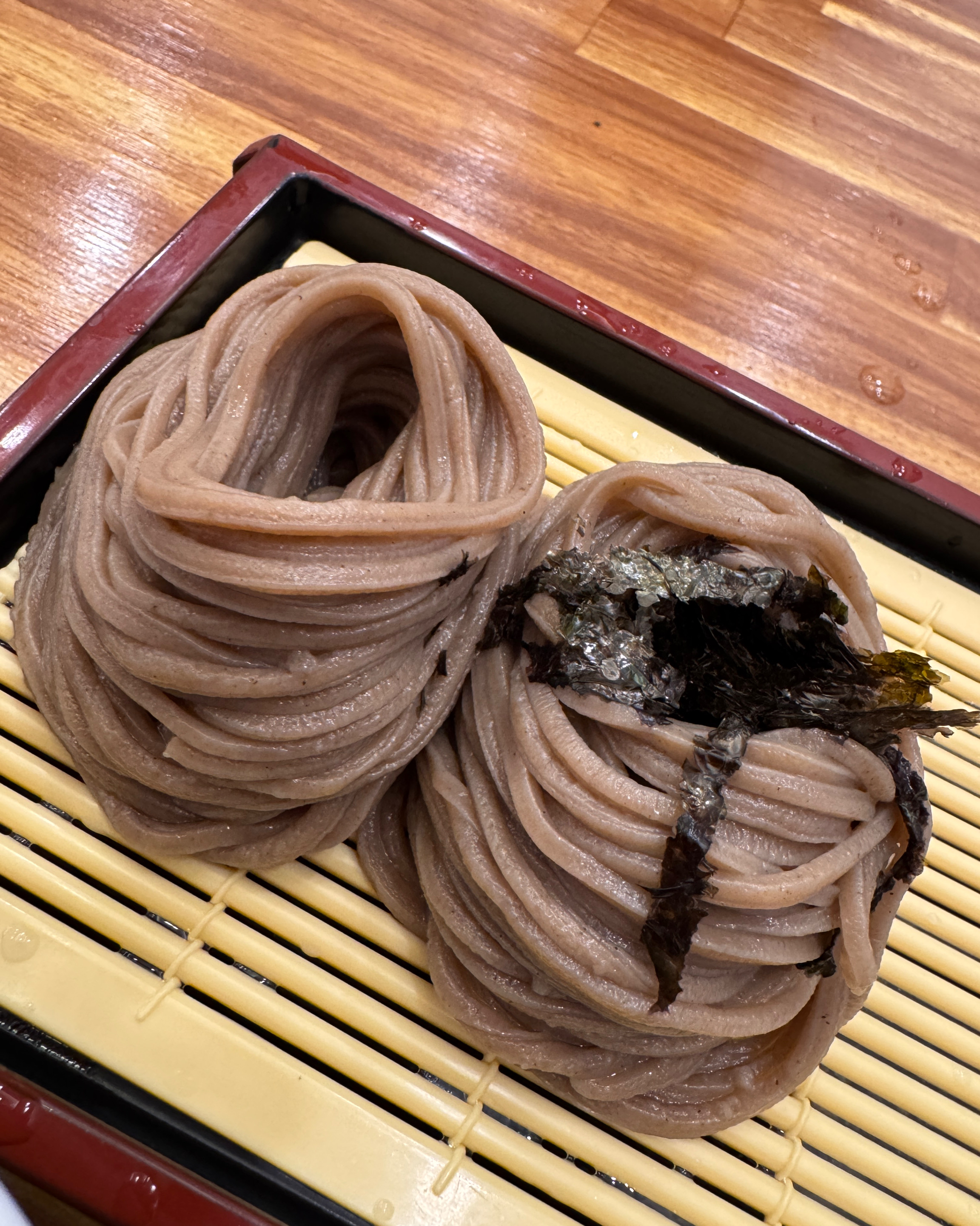 맛있었어요~ 먹다 사진 찍어서 예쁜 것만 찍으려 - 성성동 맛집 삼동소바 성성점