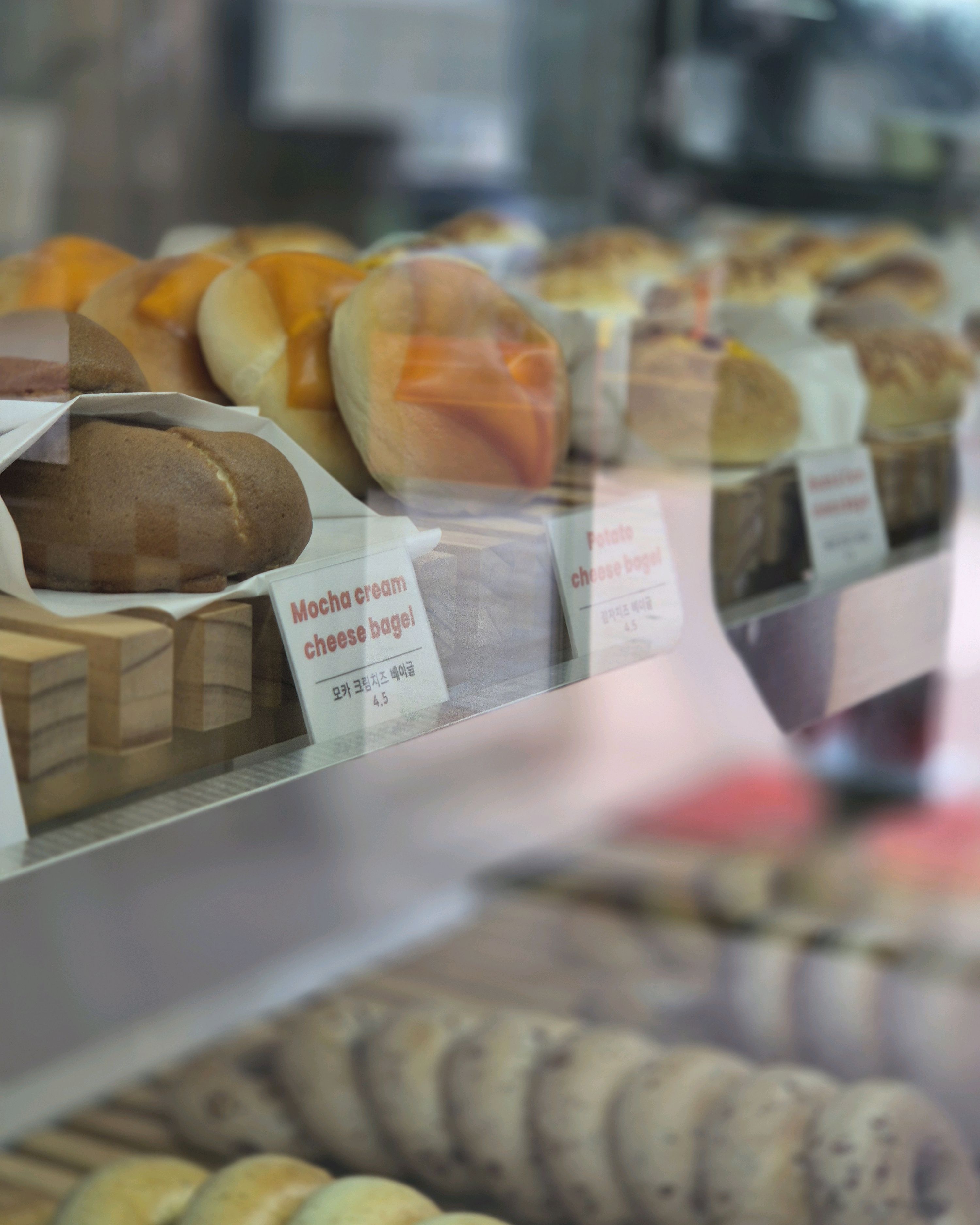 빵 쫄깃 맛나욧 분위기 굿 굿 - 제주 맛집 블루메베이글