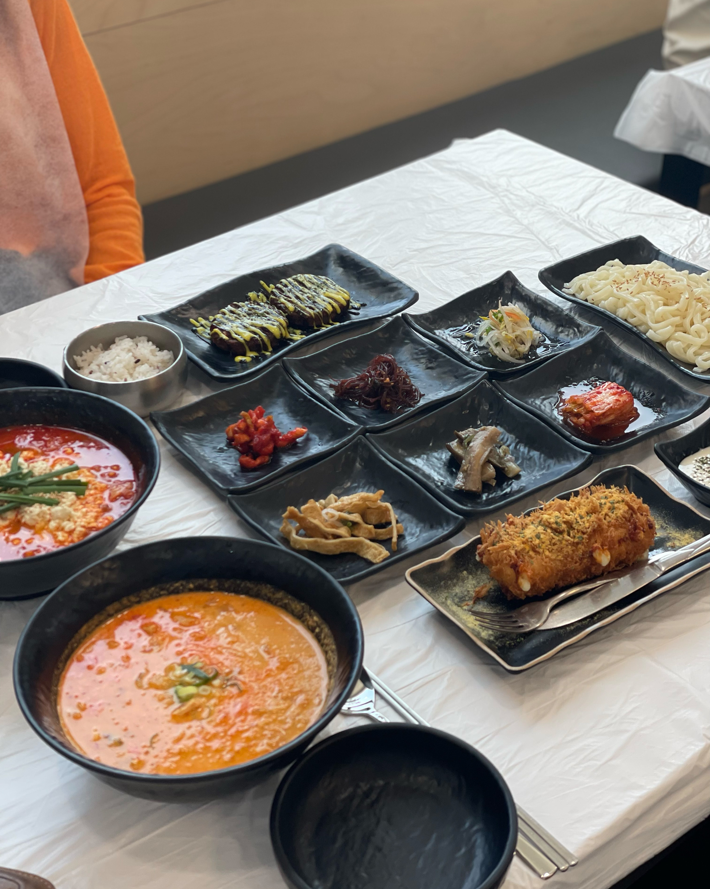해물순두부찌개 많이 맵지않고 너무 맛있어요!!! - 아바이마을 맛집 강릉초당골짬뽕순두부 속초점