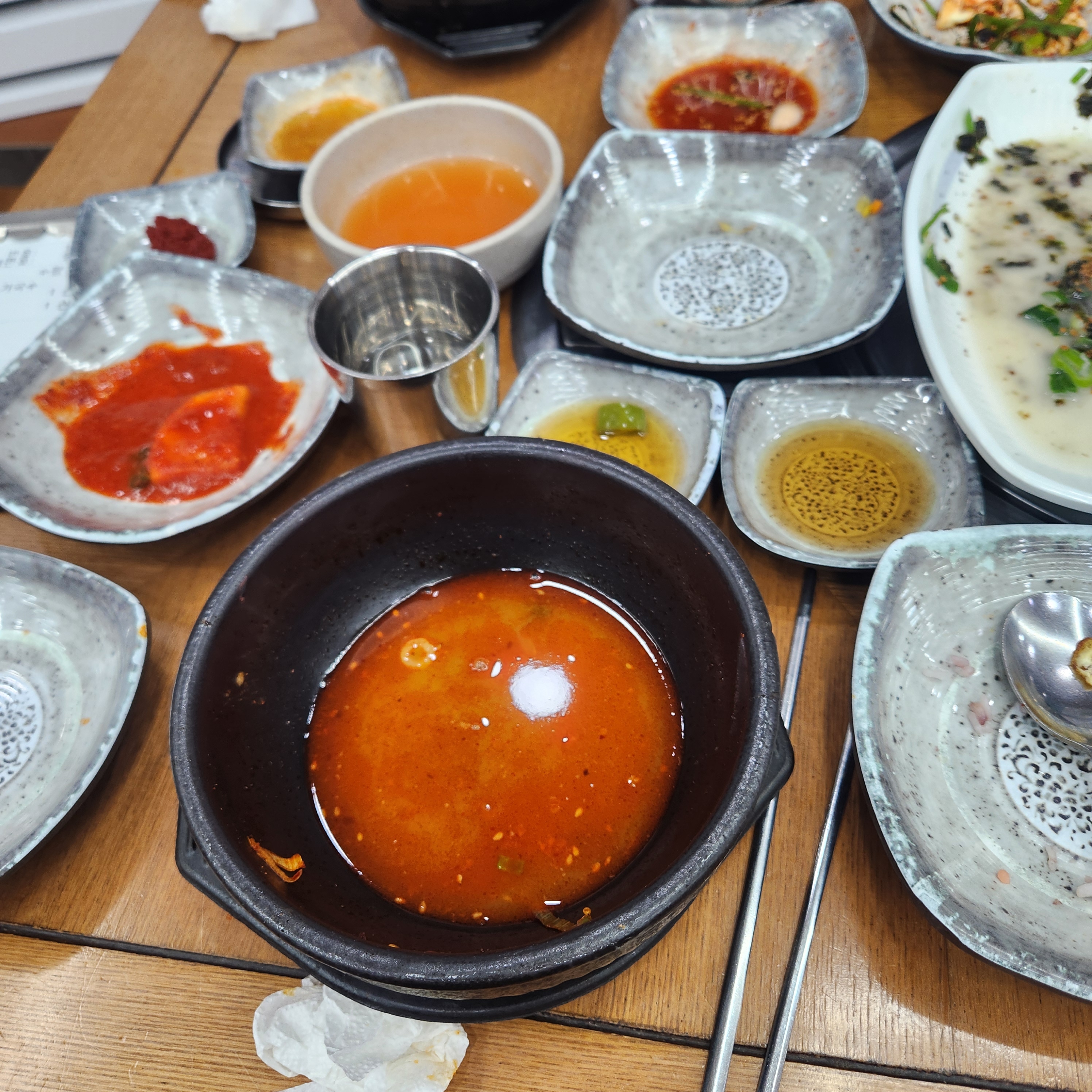 제주해장국은 여기가 진짜 방문하기좋아요 맛있게 잘 먹고 가요 아이들도 잘먹었습니다 - 제주 맛집 제주순풍해장국 공항본점