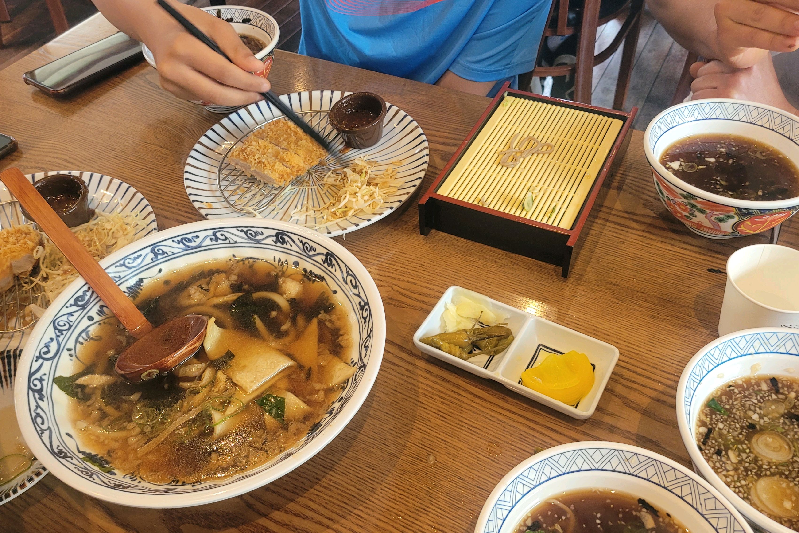 오자마자 폭풍흡입 - 포항 연일 맛집 삼동소바 포항남구점