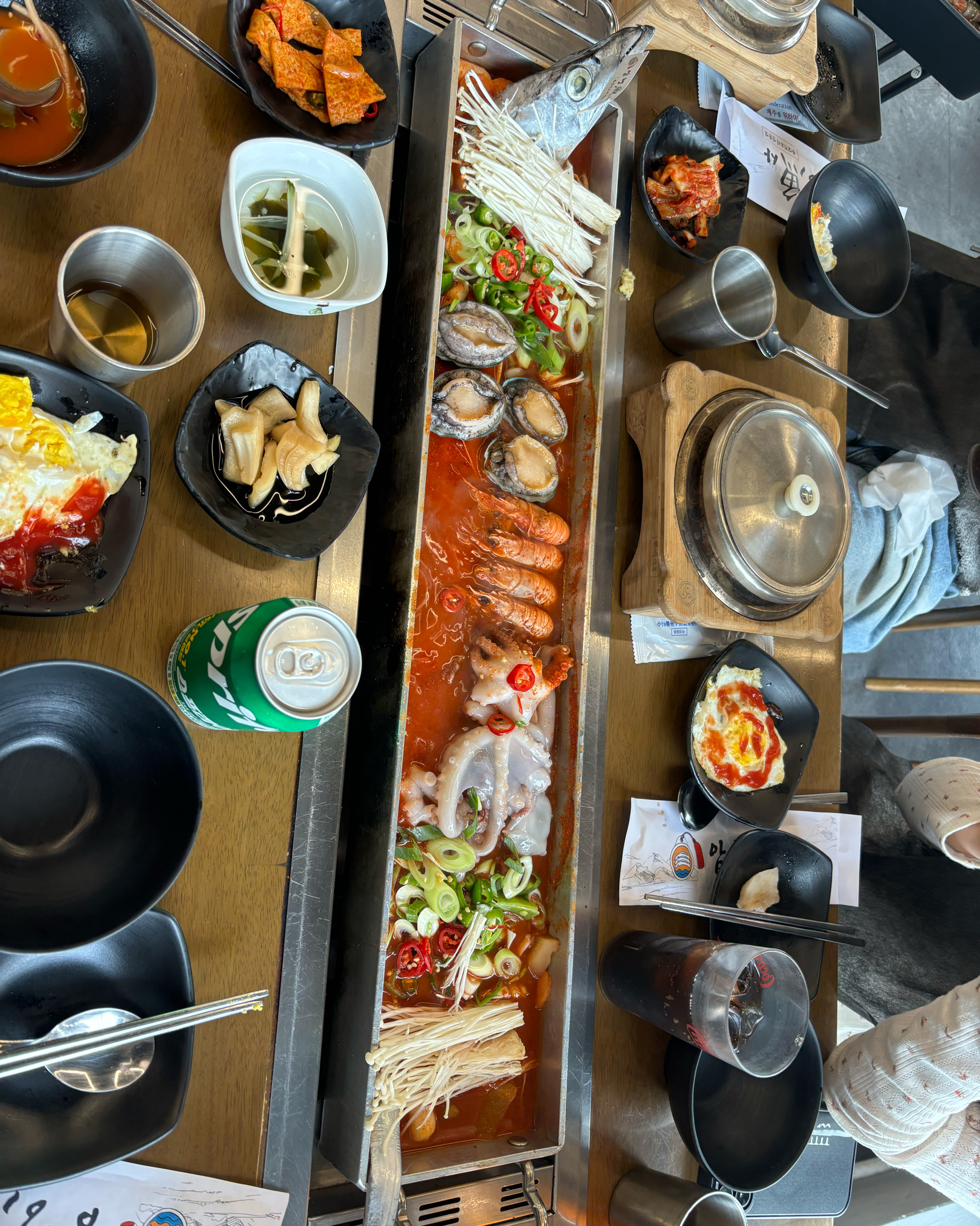 양도 너무 많고 맛있게 잘먹고 갑니다!! 서비스도 좋고 직원분들도 너무 친절하세요!!!!