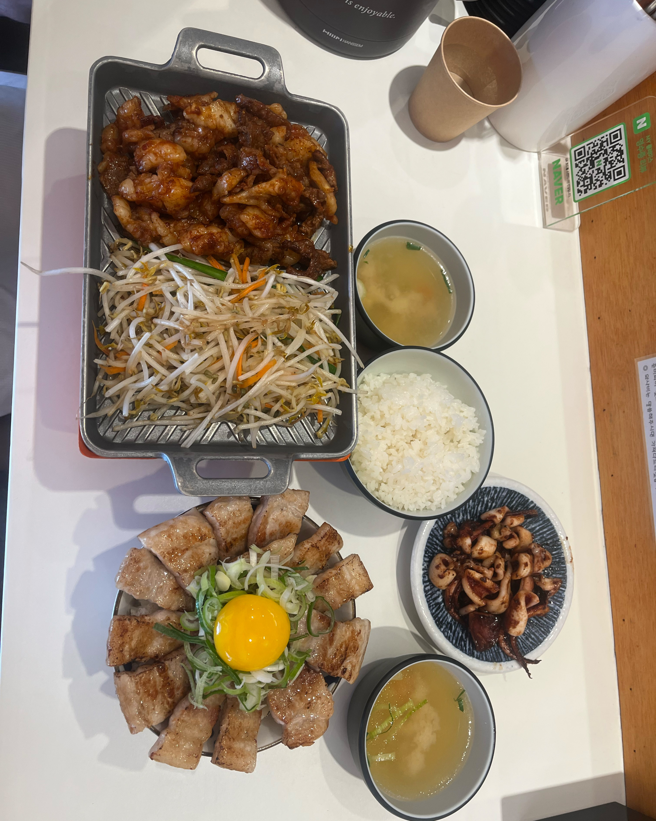 친한 언니랑 오랜만에 동성로 나왔는데 찾아보다가 여기가 너어무 맛있어보여서 왔어요! - 대구 맛집 후쿠오카호르몬 동성로점