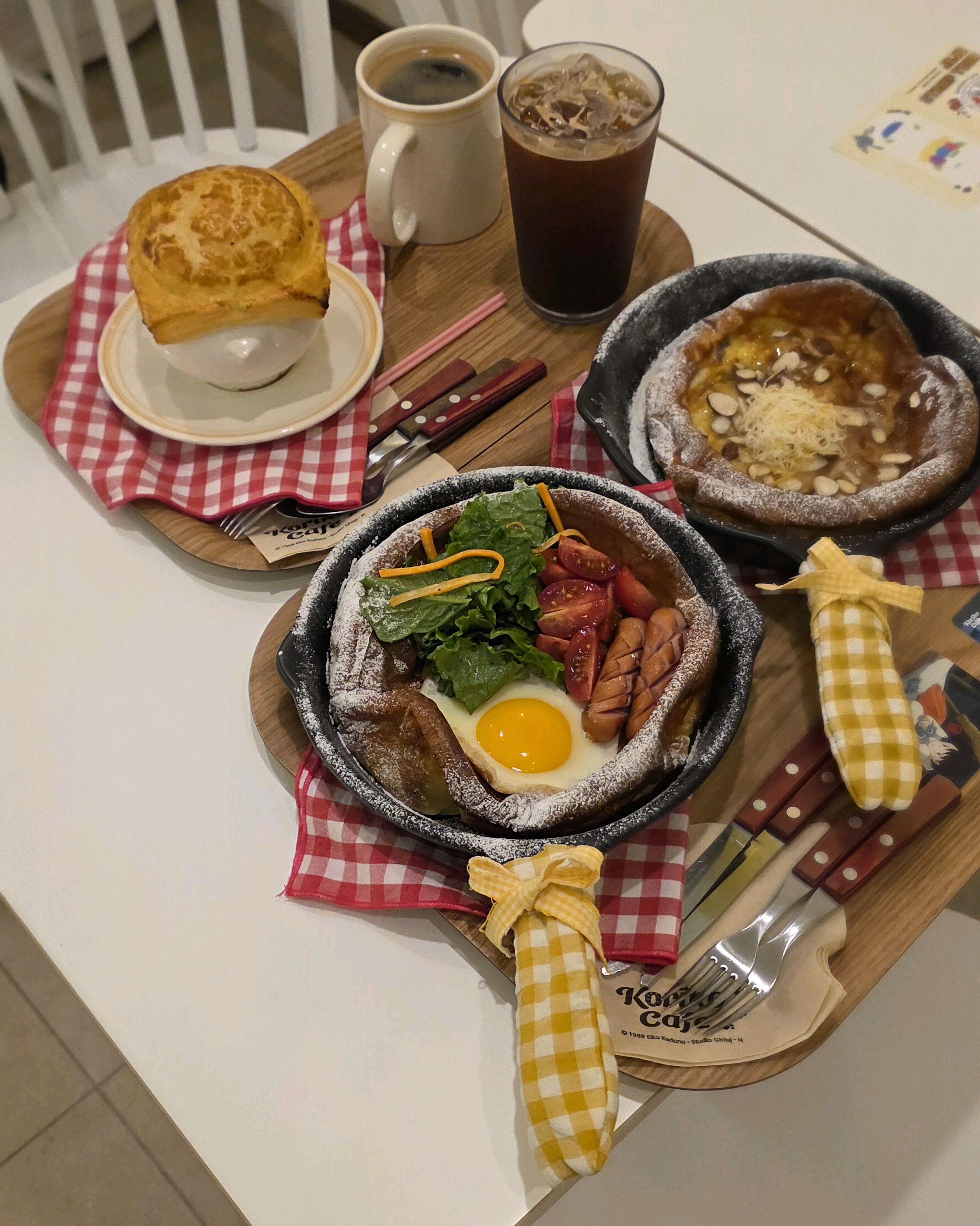 인테리어도 좋고, 음식도 맛있고, 음악도 좋아요~ㅎㅎ - 제주 맛집 코리코카페 제주점