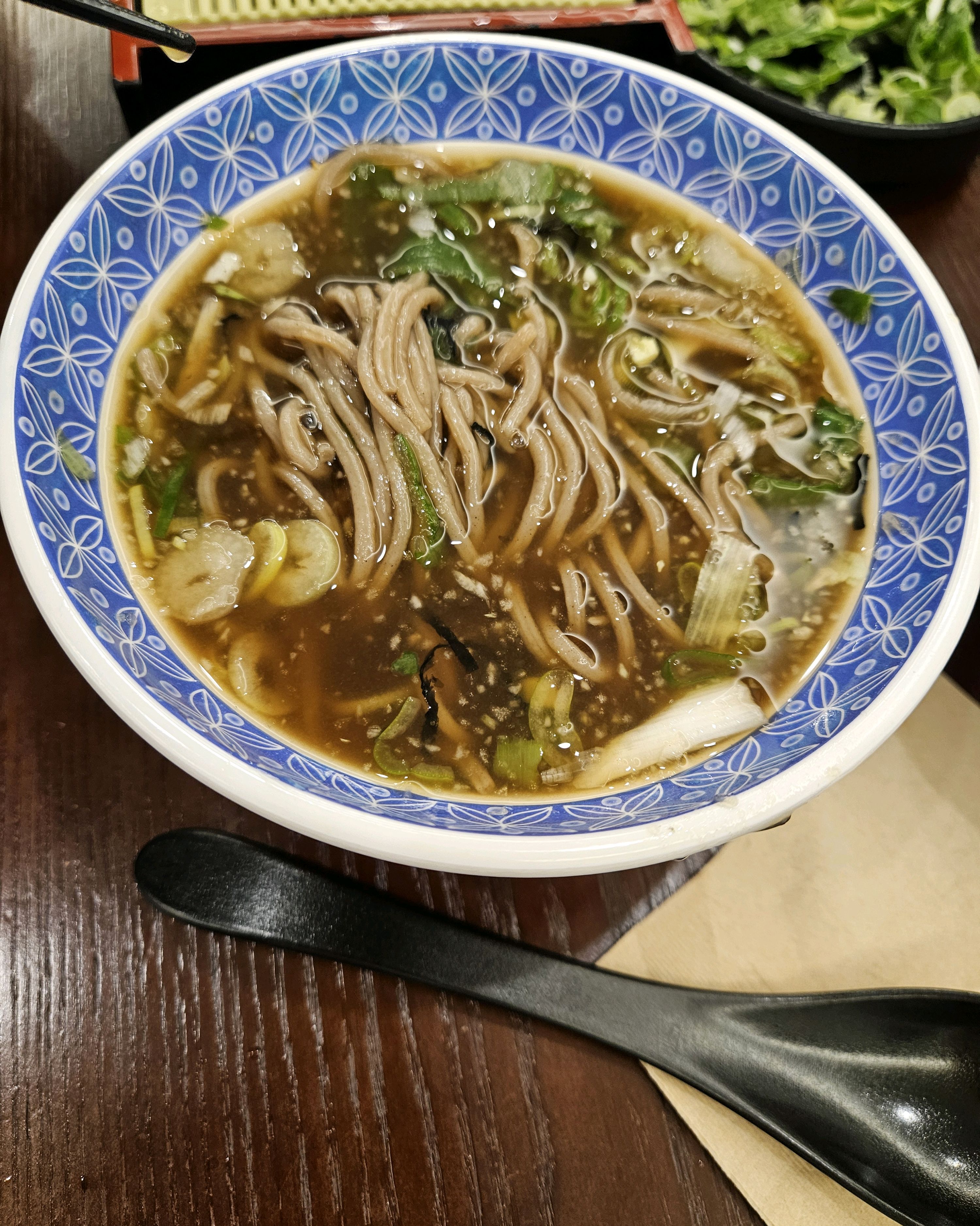 정말 맛있어요 아이들은 돈까스,우동을 먹고 어른은 시원하게 소바를 먹었어요~~또 올꺼예요~