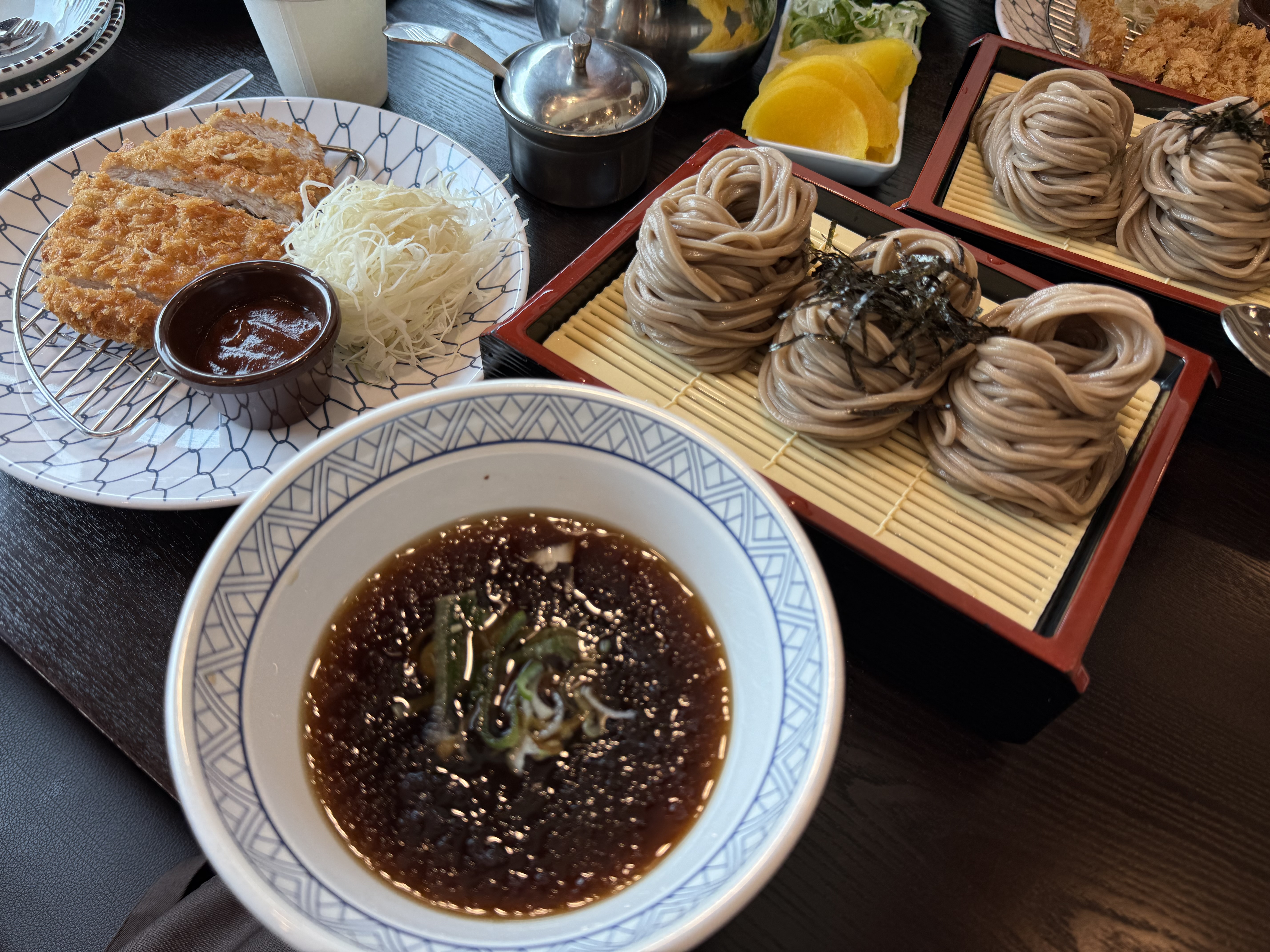 여러번 오는 곳인데 매번 와도 맛잏써요~모밀집인데도 돈까스까지 맛납니다~~ - 남양주 맛집 삼동소바 남양주 왕숙점