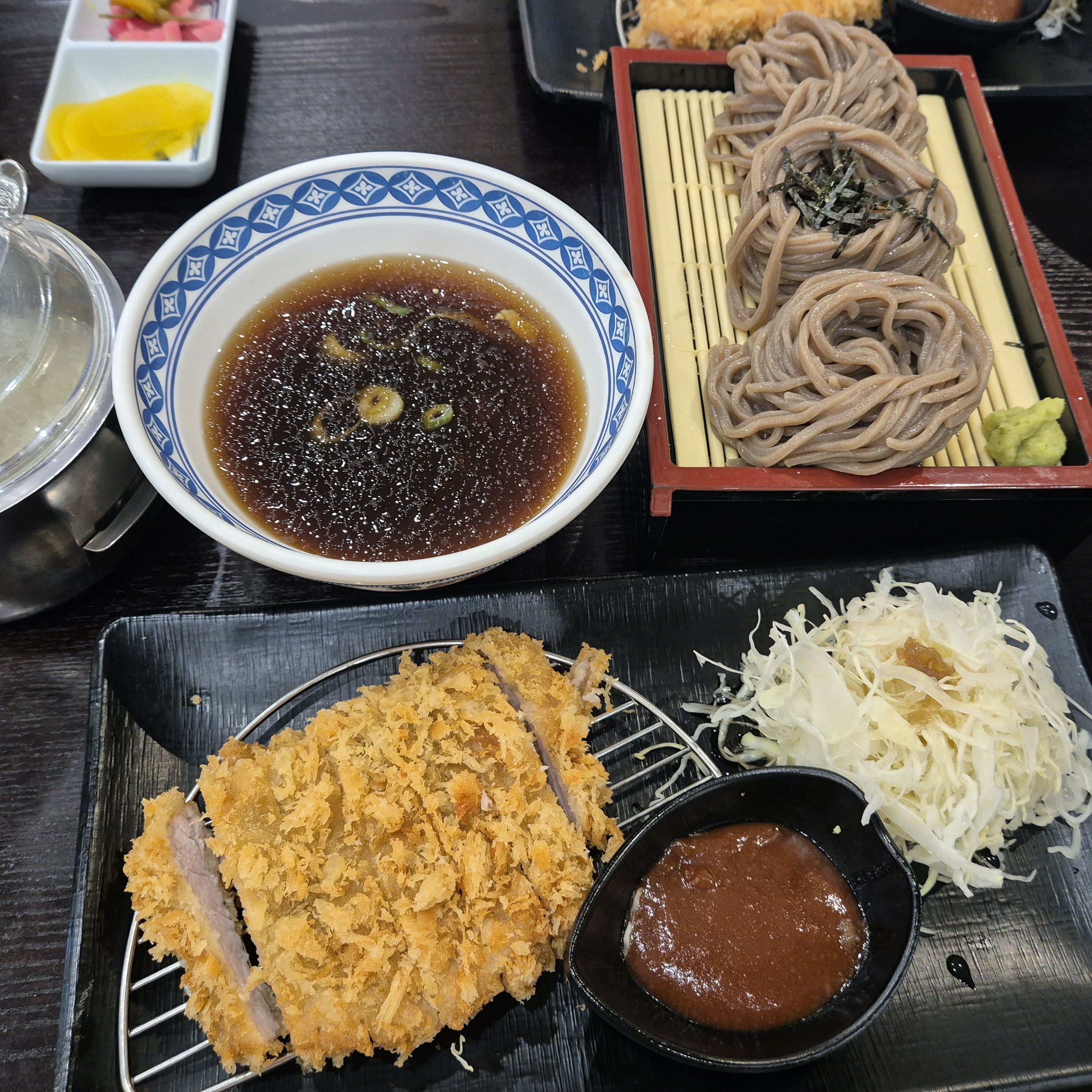 처음 왔는데 너무 맛있어요~ - 구파발 맛집 삼동소바 롯데몰 은평점