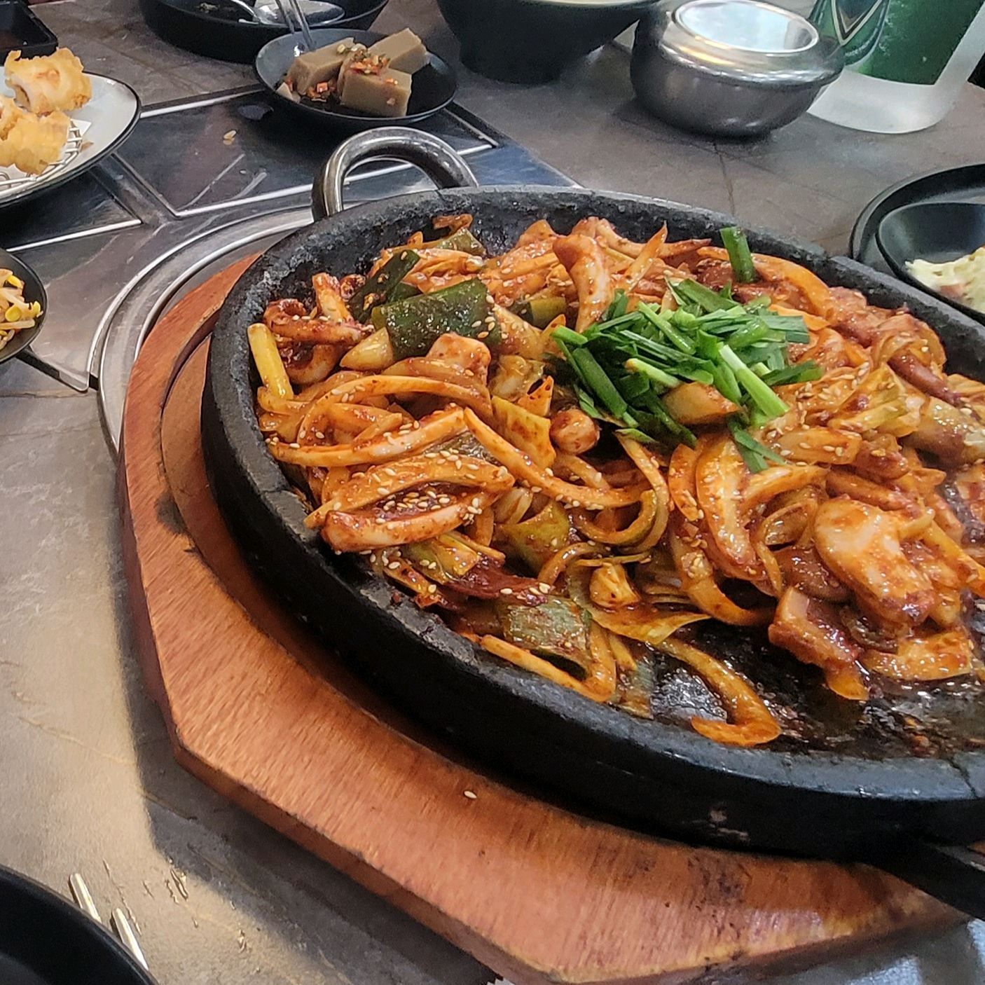 양도 많고 너무 맛있어요~~ 오징어 메뉴로는 최고입니다! - 인천 맛집 해탄 계양구청점