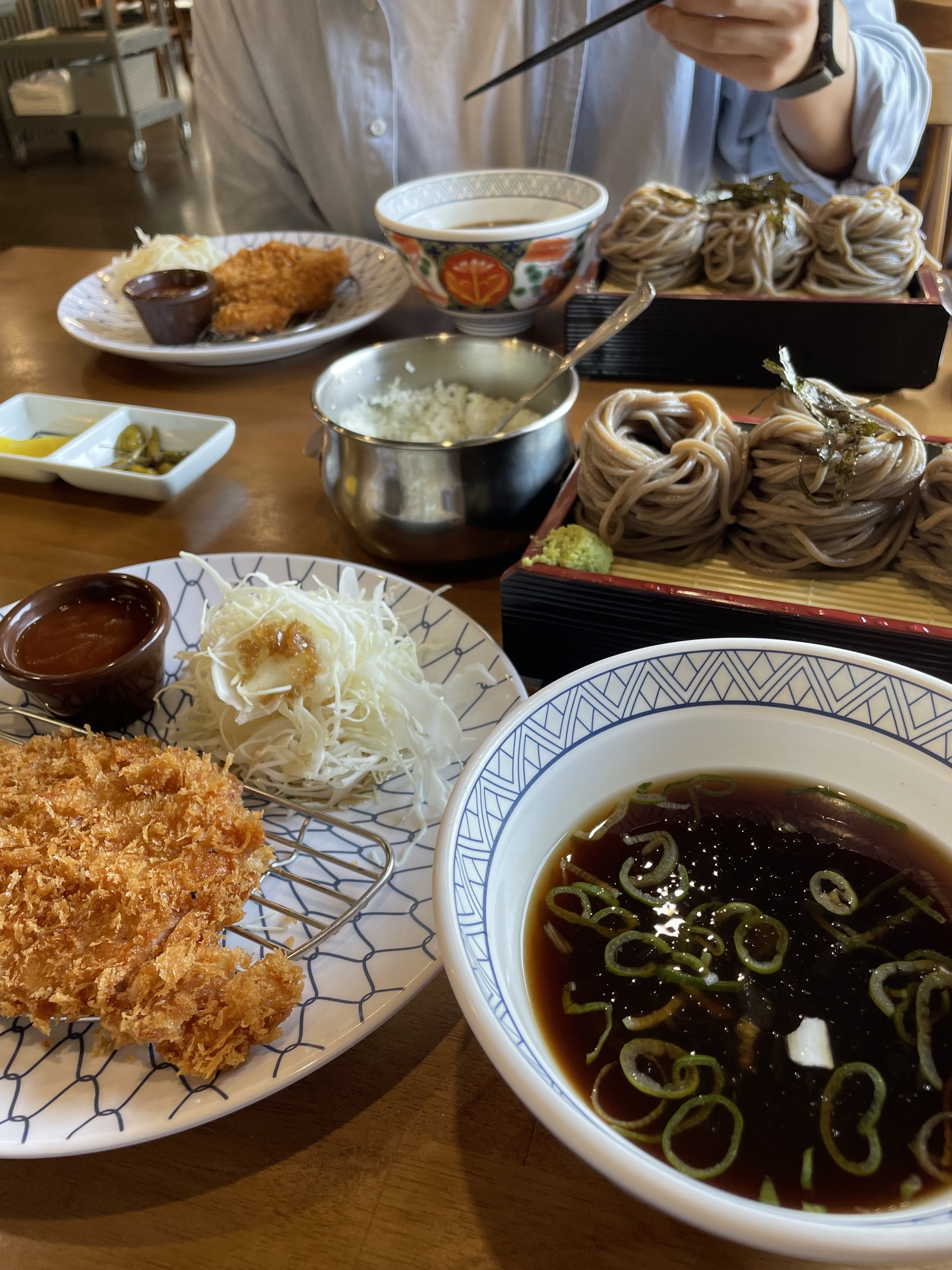 바삭한 돈까스랑 시원한 냉모밀 최고에요👍 - 양주 삼숭동 맛집 삼동소바 양주점