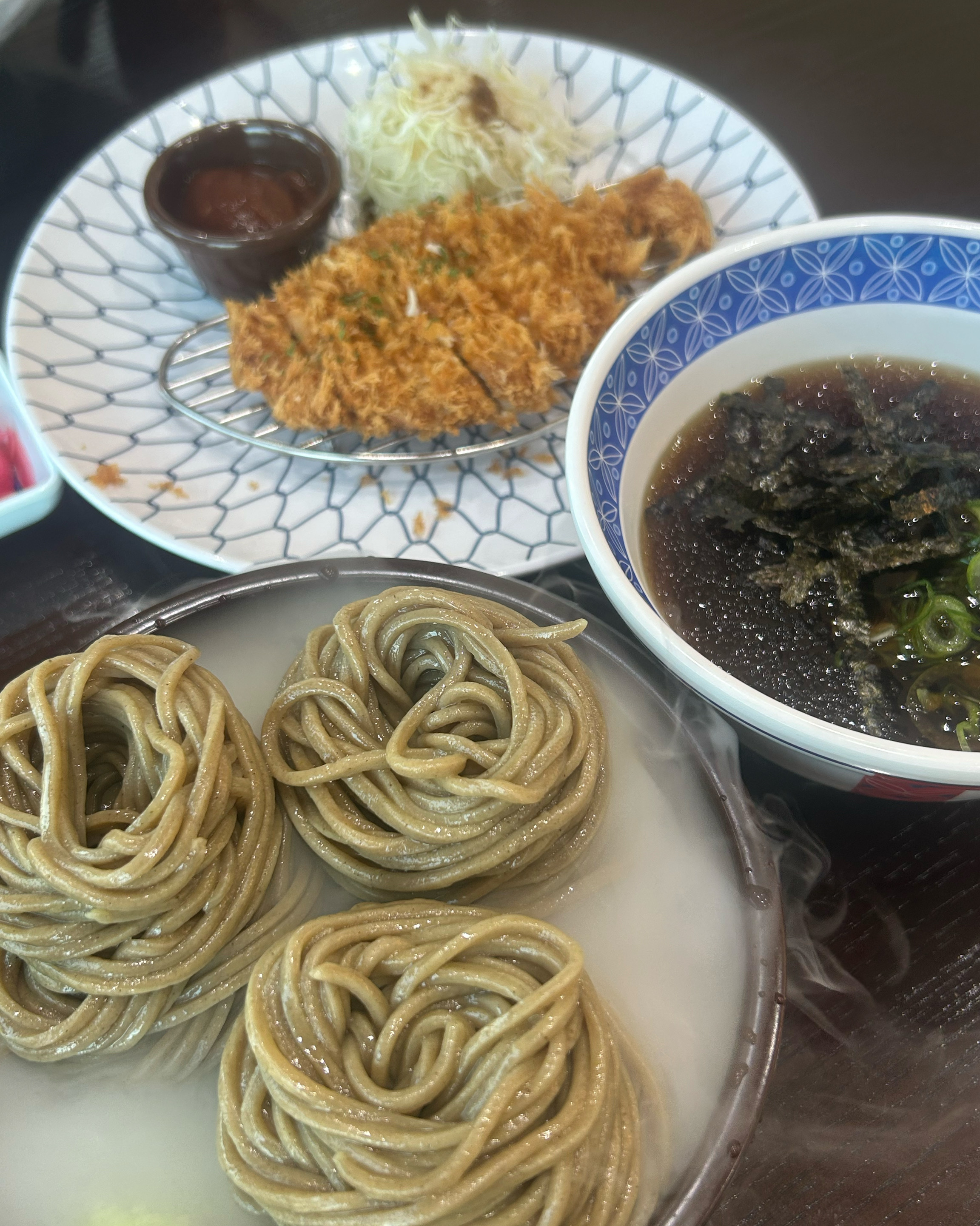 진짜 맛있어요👍👍 냉소바는 자주 먹었는데 우육소바는 처음 먹어봤는데 맛있었습니다! - 충북혁신도시 맛집 삼동소바 충북혁신점