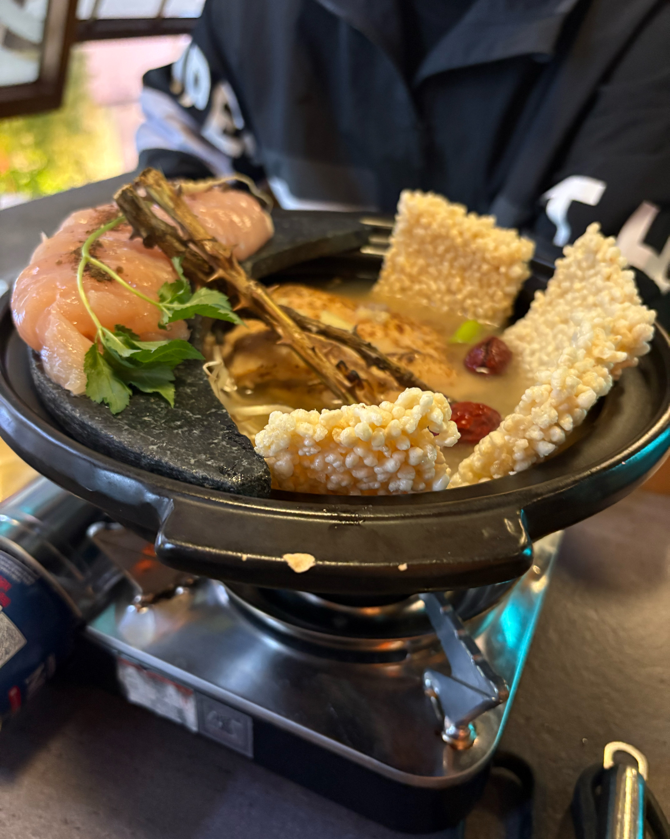시그니쳐인 닭 메뉴가 특징인 곳이예요! - 종로 맛집 아리계곡 종각점