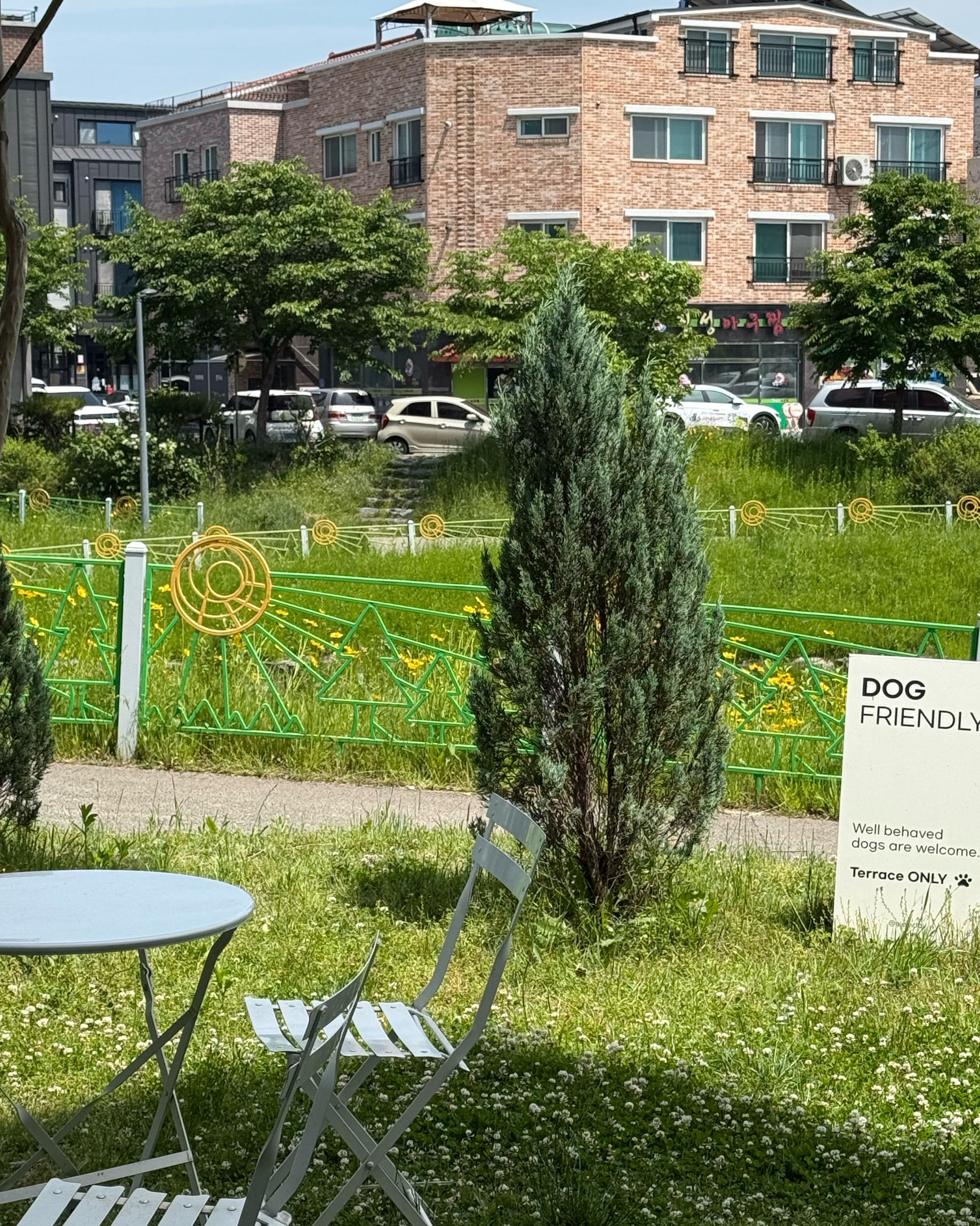 초록초록한 예쁜 뷰와 친절한 사장님 그리고 무엇보다 건강하고 맛있는 브런치로 행복한 주말 