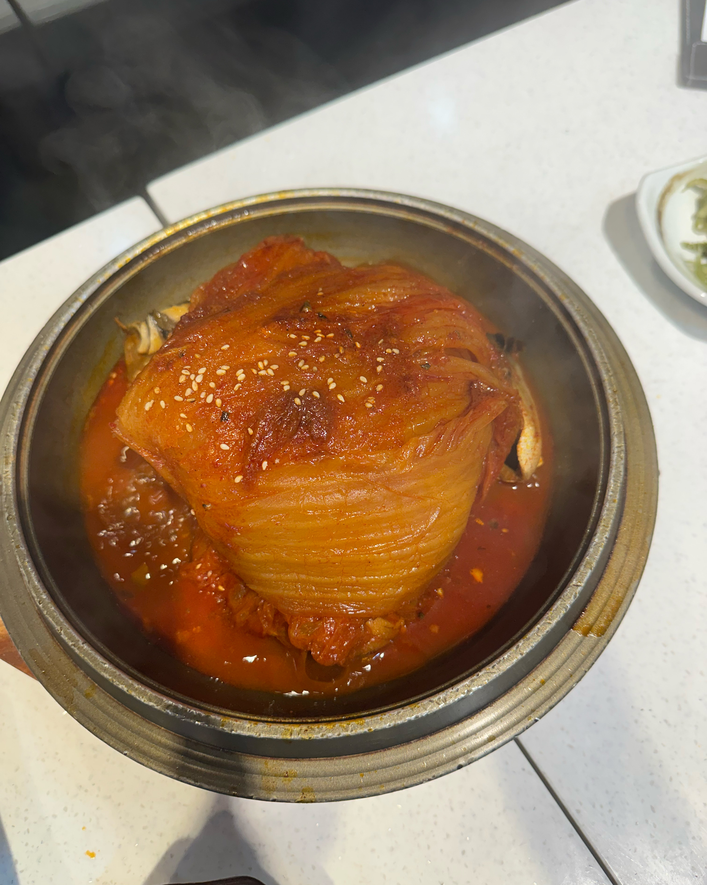부모님이랑 왔은데 비린내도 안나고 묵은지가 맛있어요! - 제주 맛집 이춘옥원조고등어쌈밥 제주애월본점