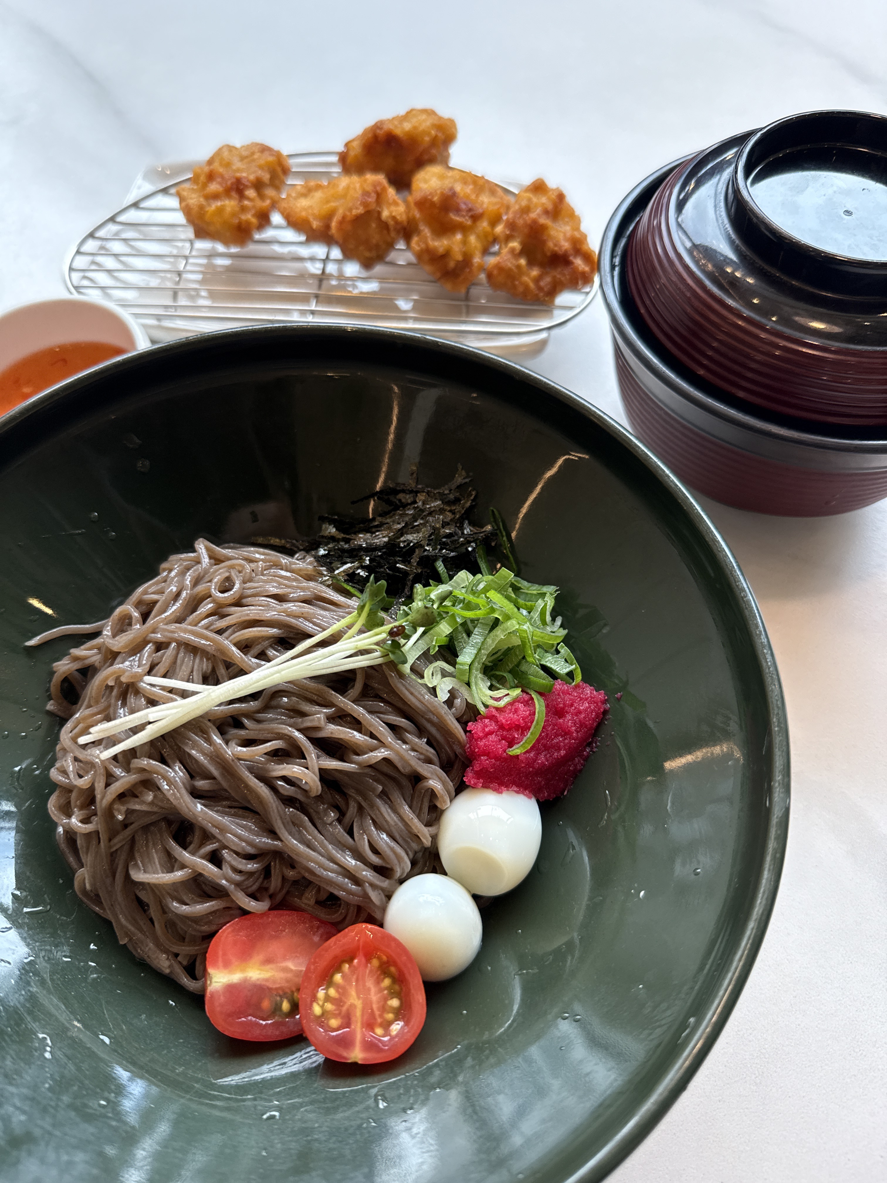 음식도 이쁘게 나오도 가라아게도 맛있어요!! - 대전 맛집 소바카츠 월평선사점