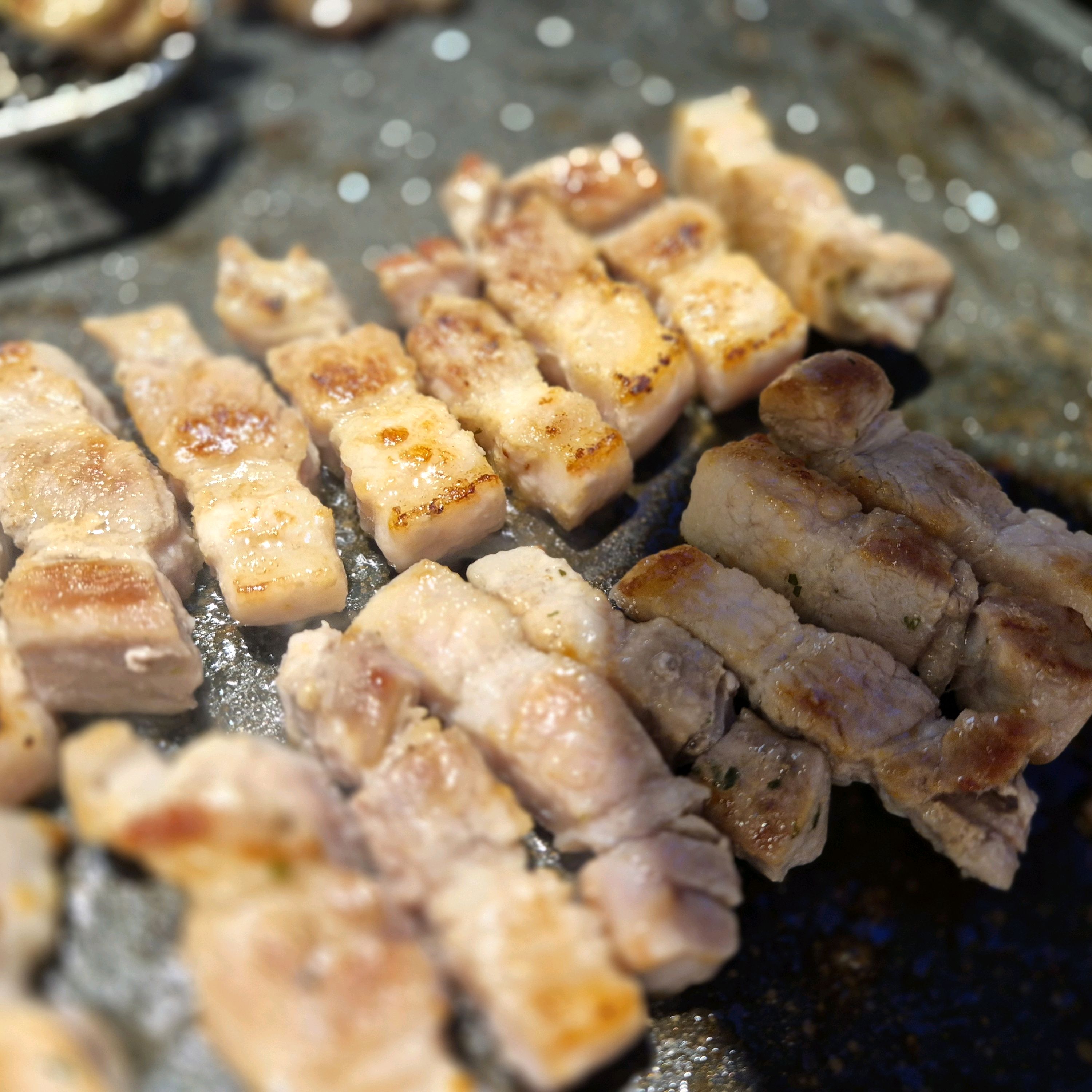저희집 단골 식당인데요 저희 동네에 제발 체인 내주세요ㅠㅠ 이 가격에 파스타, 찌개, 떡볶