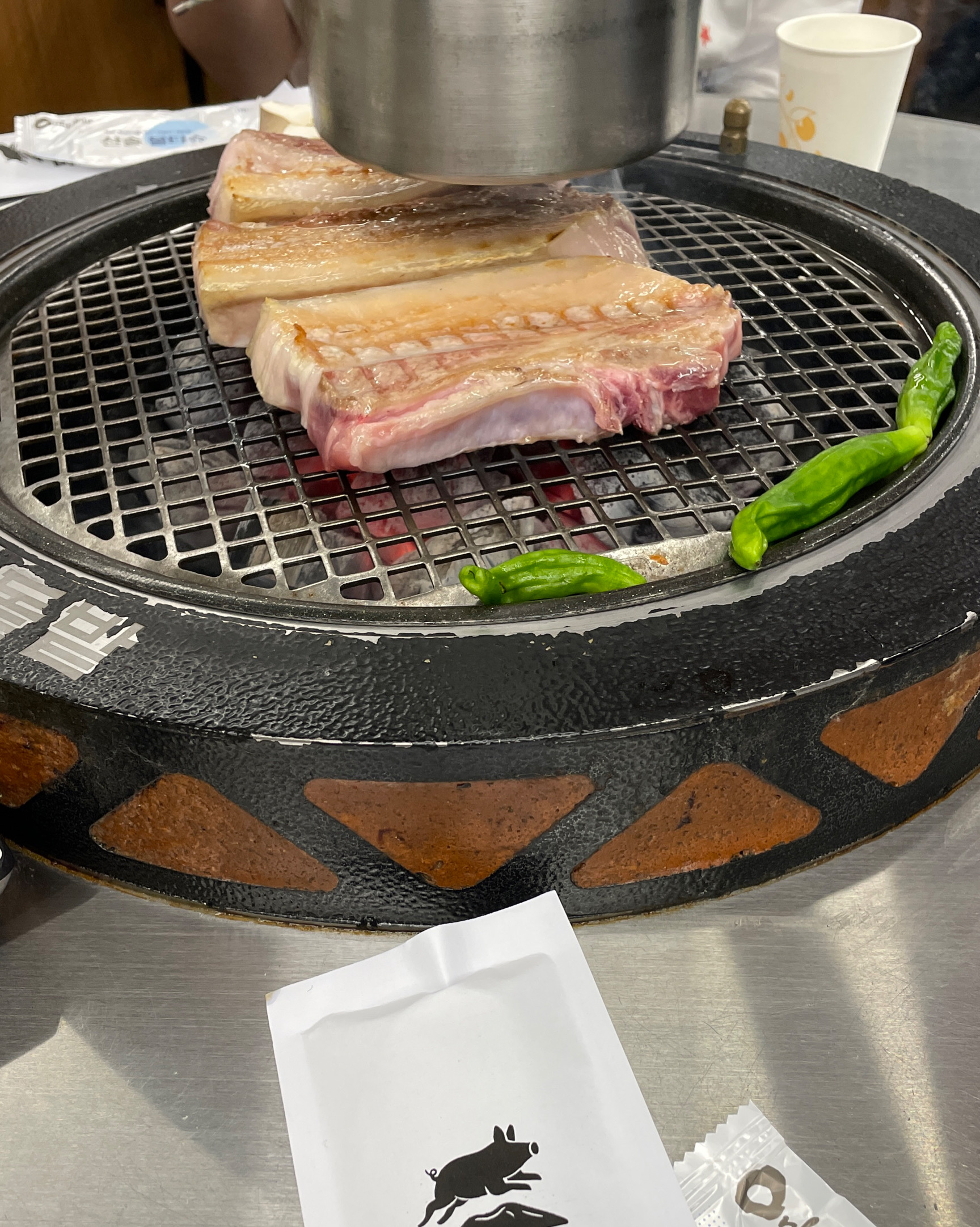 해질녘에 왔어요 - 제주 맛집 돝밭 애월흑돼지