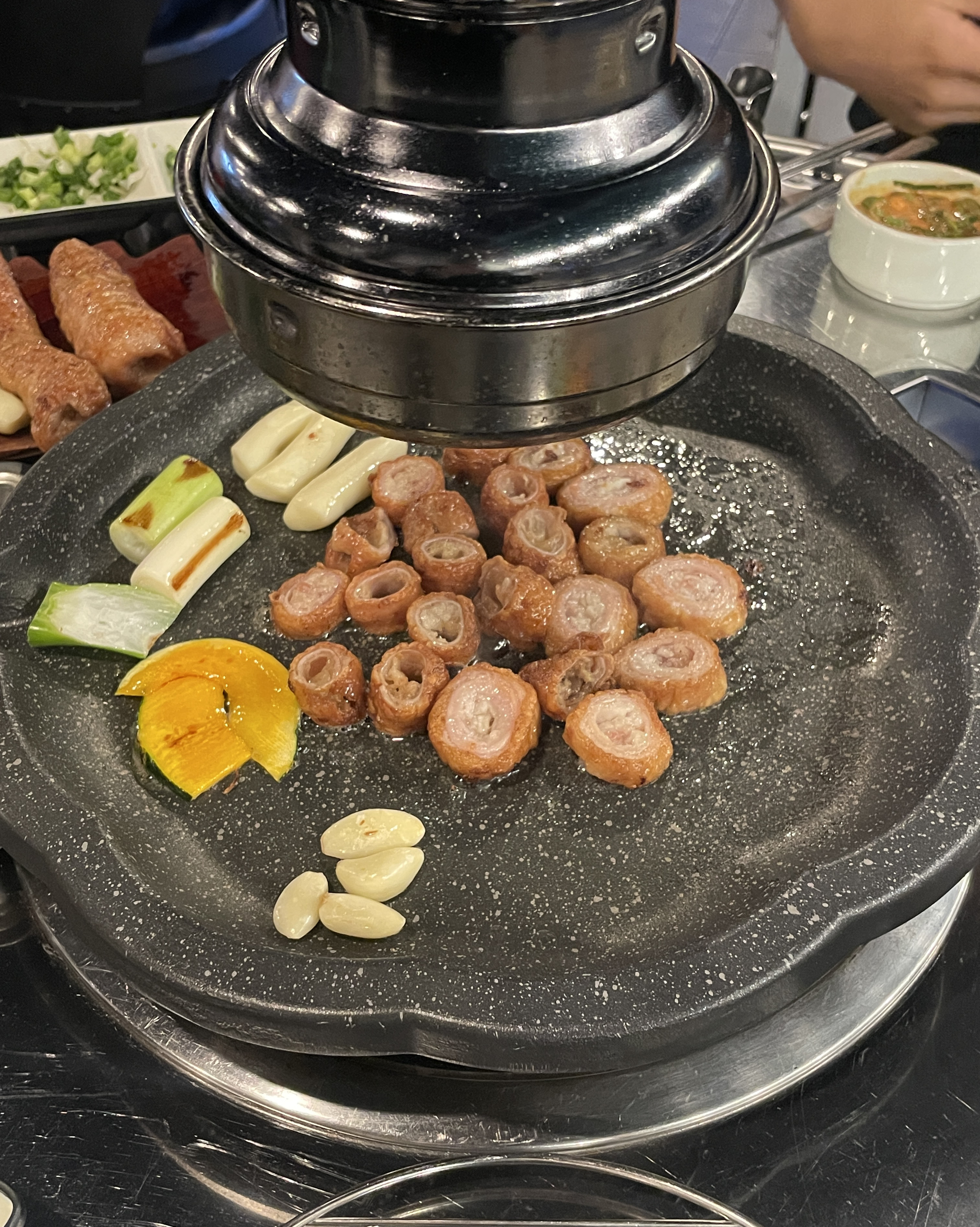 연막창 입에 넣자마자 녹습니다🫠 파랑 같이 소금에 찍어먹어보세요,, 최곱니당 다음에 또 올