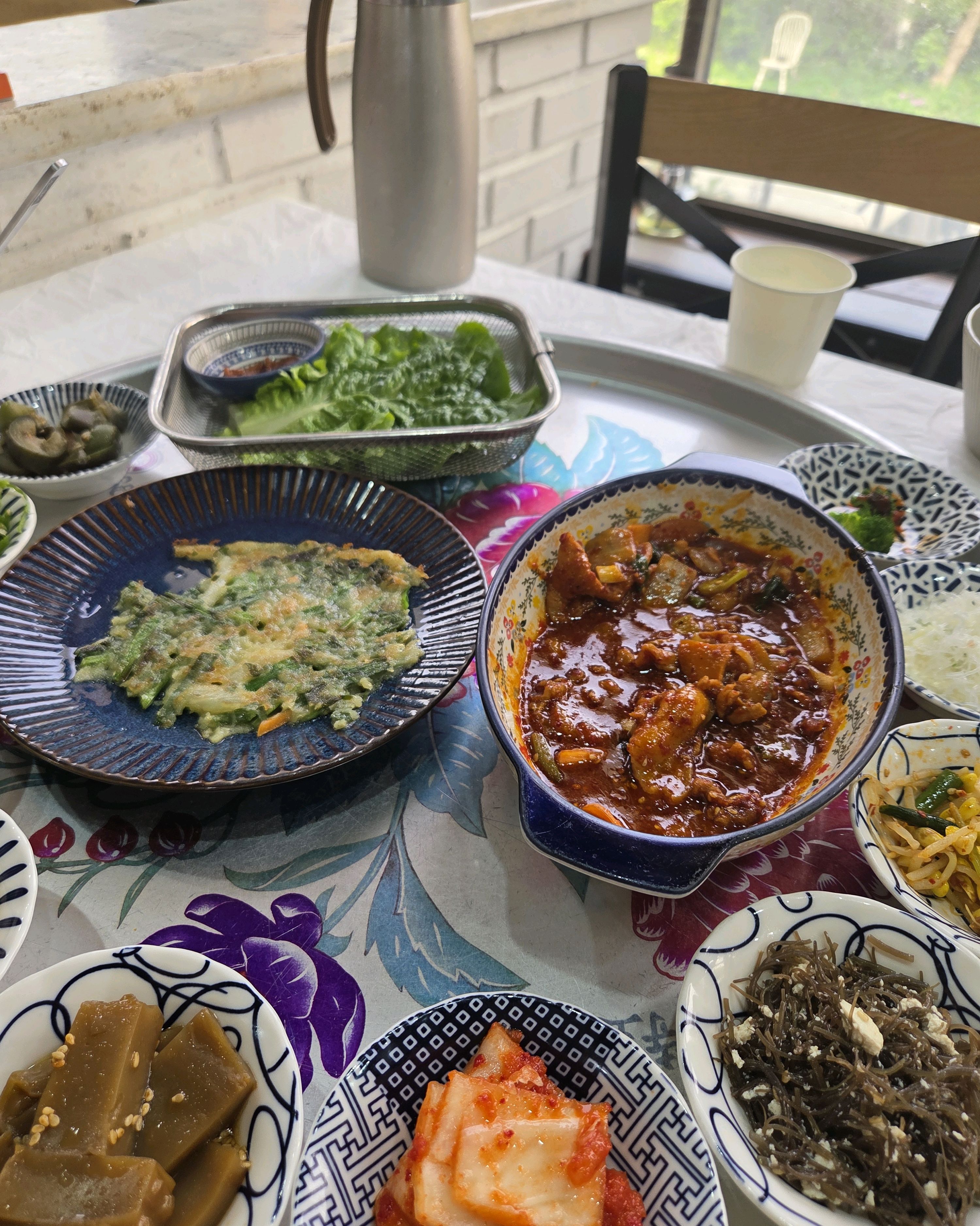 유명해서 갔는데 맛없는 곳도 많았어서 솔직히 큰기대없이 왔거든요 근데 여긴 찐으로 맛있네요
