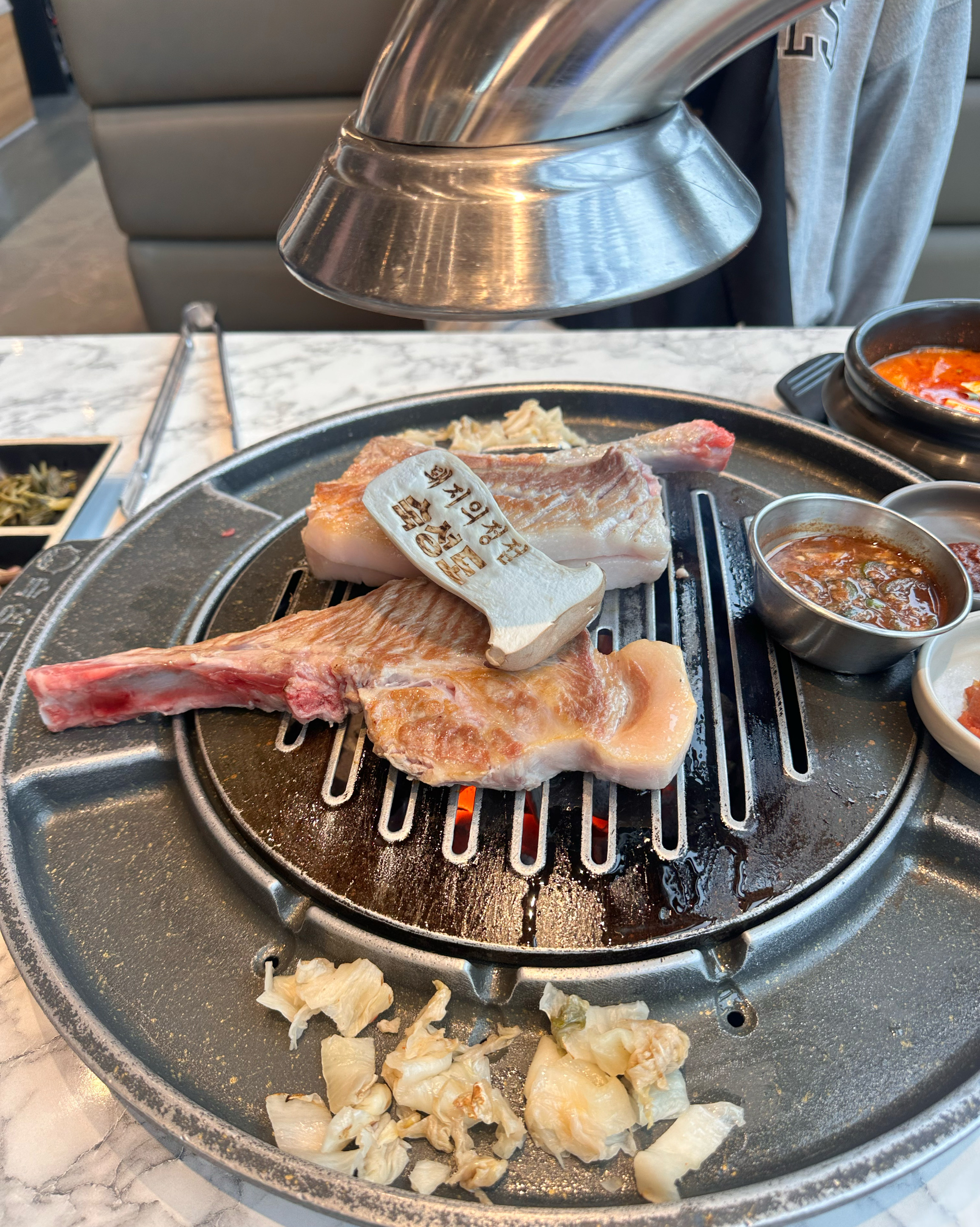 숙성도 엄청 넓은곳으로 이전했네요 - 제주 맛집 숙성도 중문점