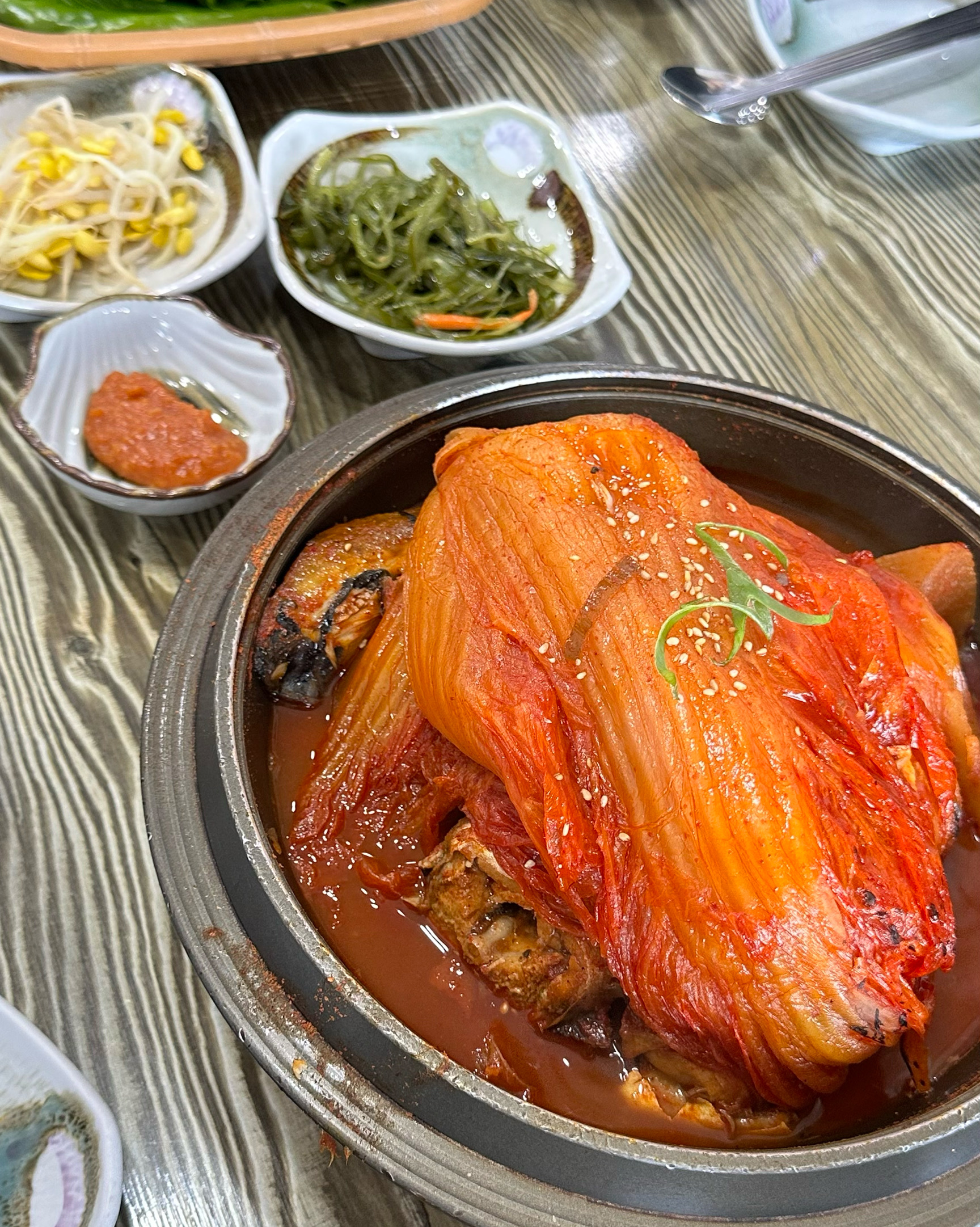 너무 맛있어요 뷰도 너무 예쁘고 양도 많아요 - 제주 맛집 이춘옥원조고등어쌈밥 제주애월본점