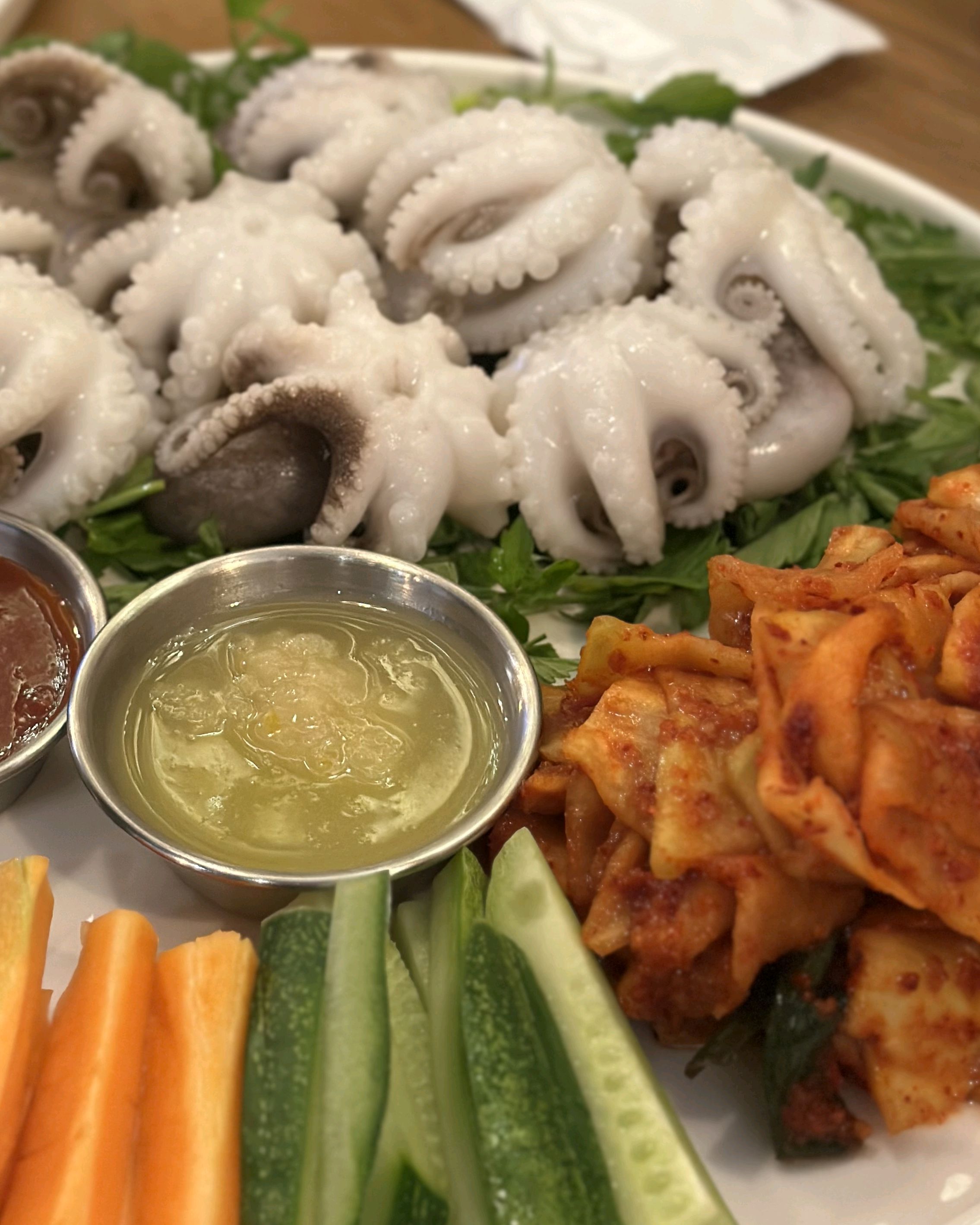 느린마을 막걸리 진짜 너무 좋아하는데 대전에 생겨서 좋아요!! - 대전 맛집 느린마을양조장 대전봉명점