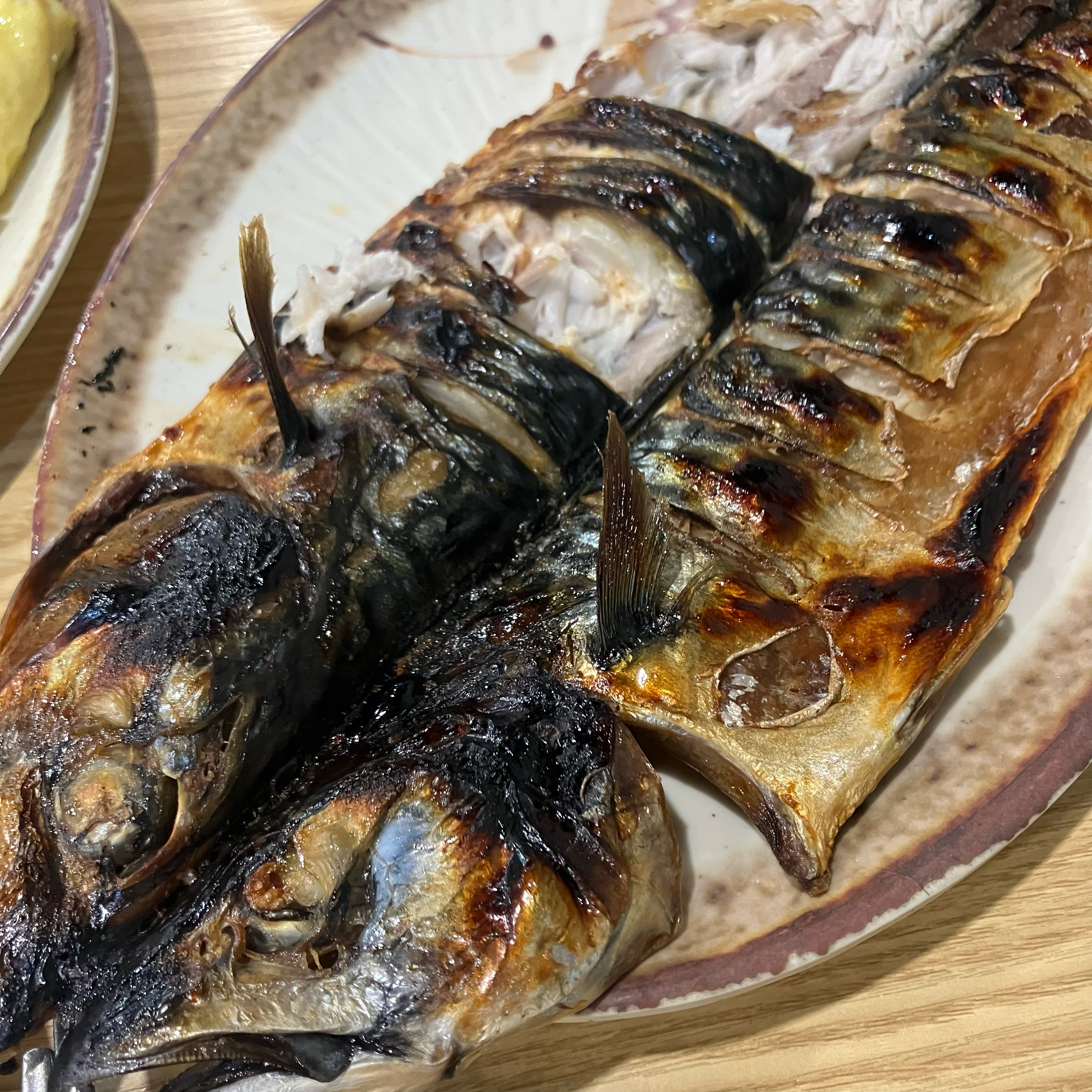 고등어가 너무 맛잇어요!! ㅠㅠㅠ 찌개며 고기며 계란말이 심지어 솥밥까지 최고입니다 - 제주 맛집 영춘식당