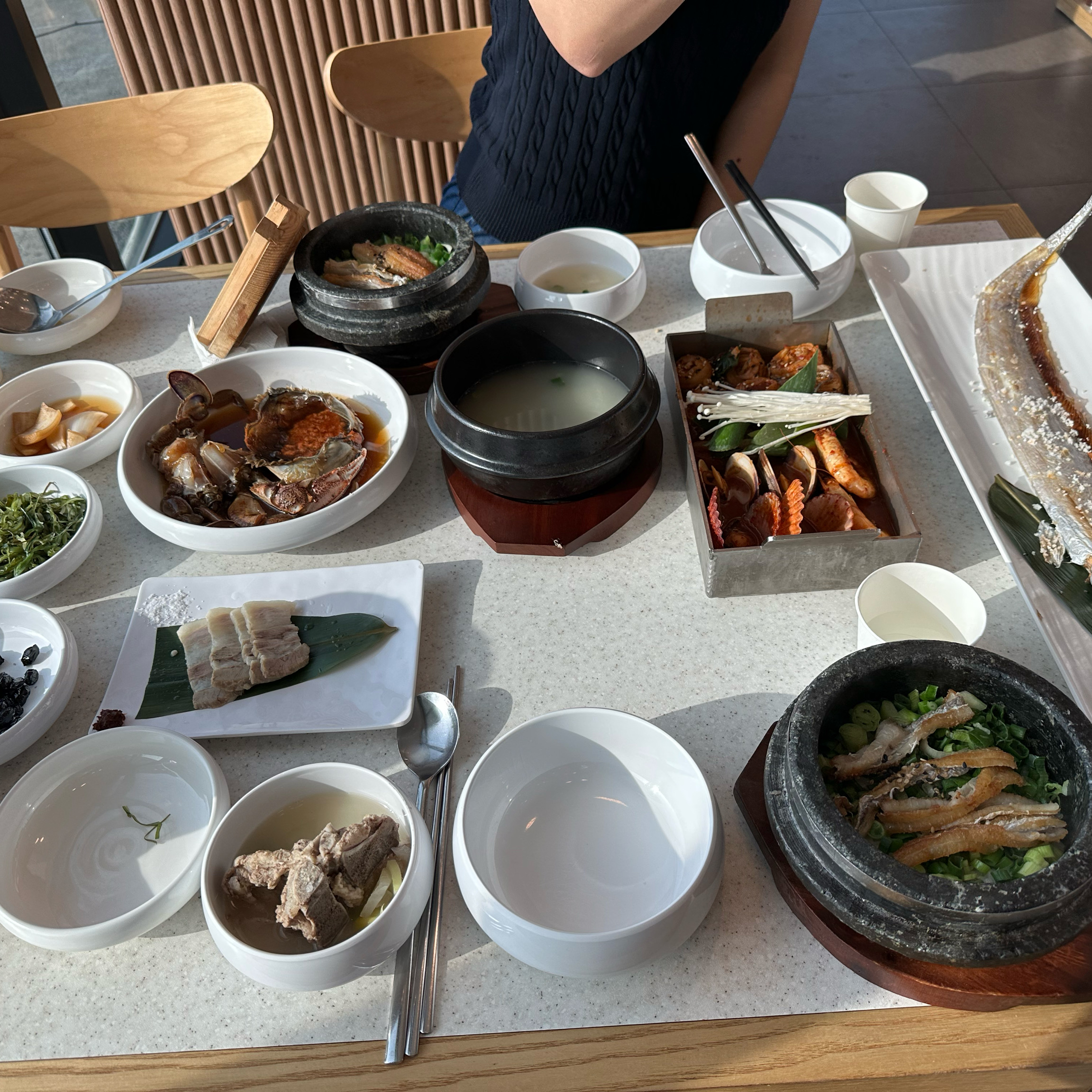 맛있고 뷰좋고 식사 잘 하고 갑니다^_^ - 제주 맛집 제주갈치도 협재 본점