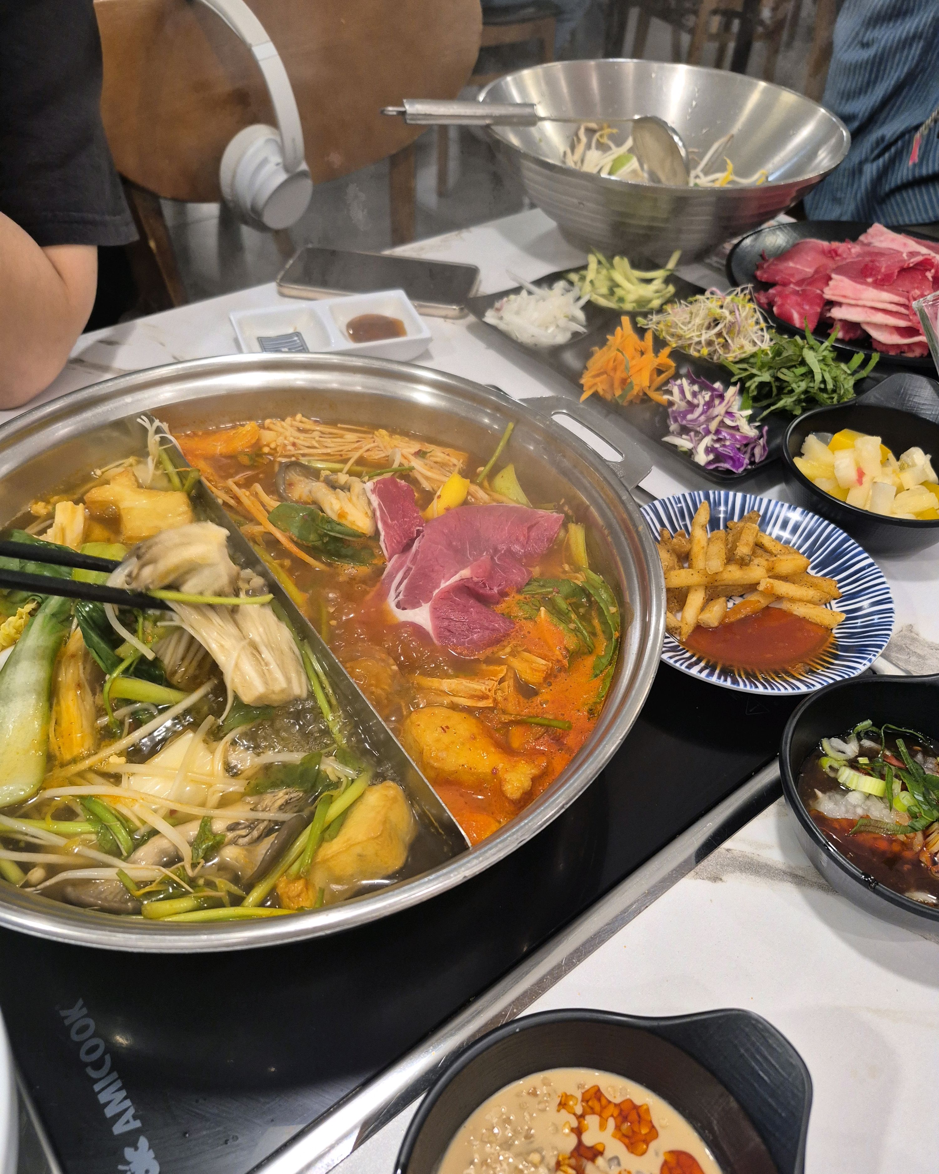 재방문합니다~~ 맛있어요!! 매장이 넓어용 - 대전 맛집 퐁당 유성점
