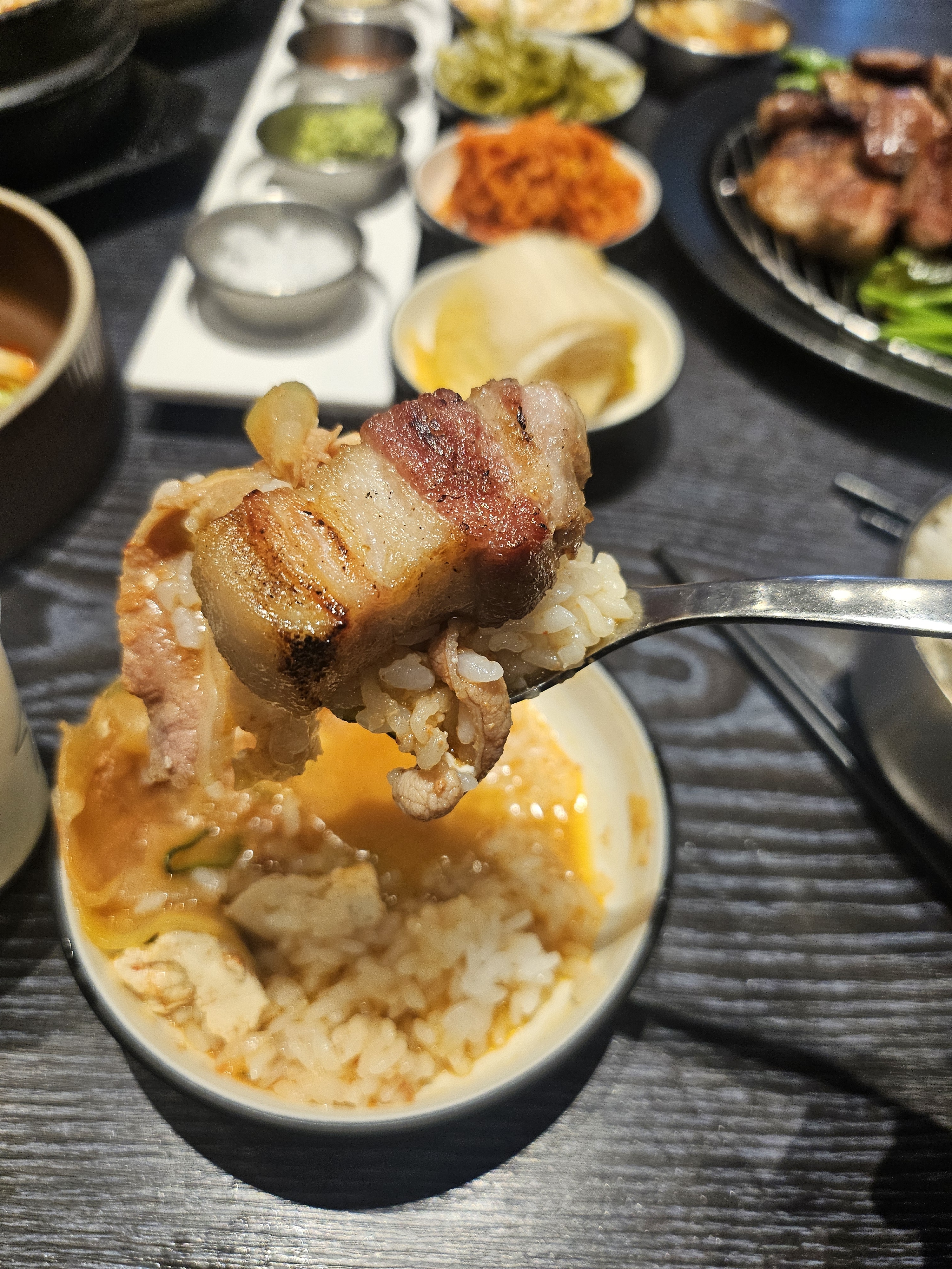 흑돼지 너무 맛있어요 - 제주 맛집 풍로 제주신화월드점