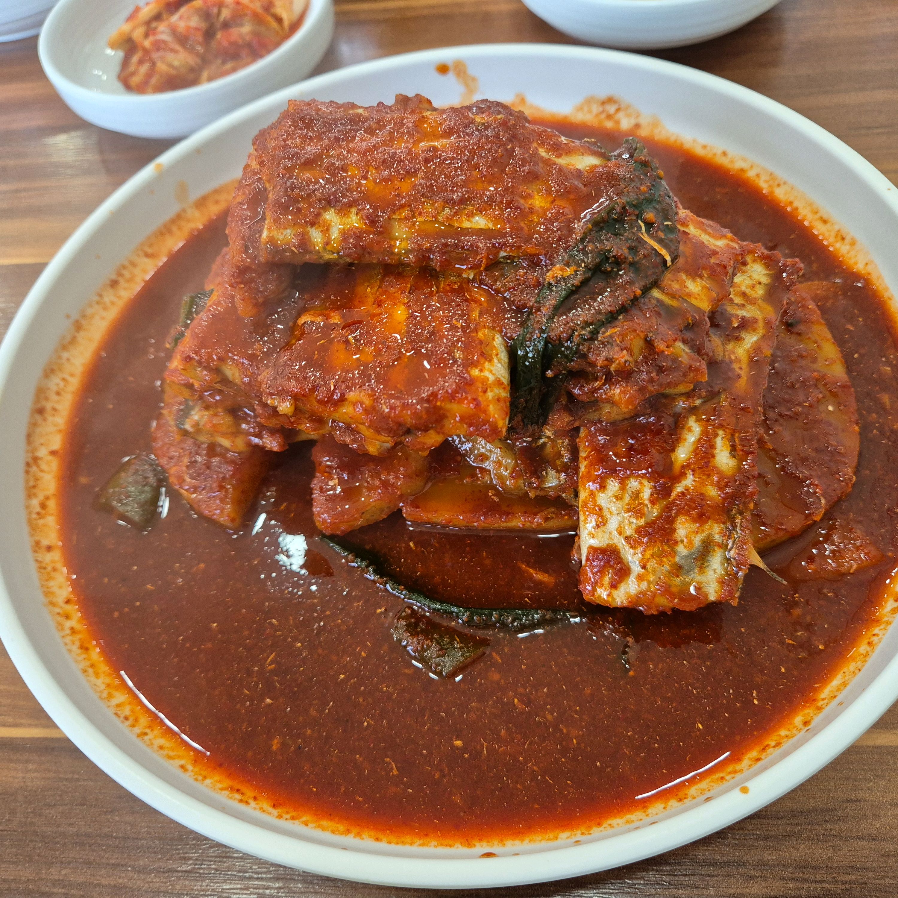 가성비갑 맞아요 - 제주 맛집 황해식당 제주공항 갈치