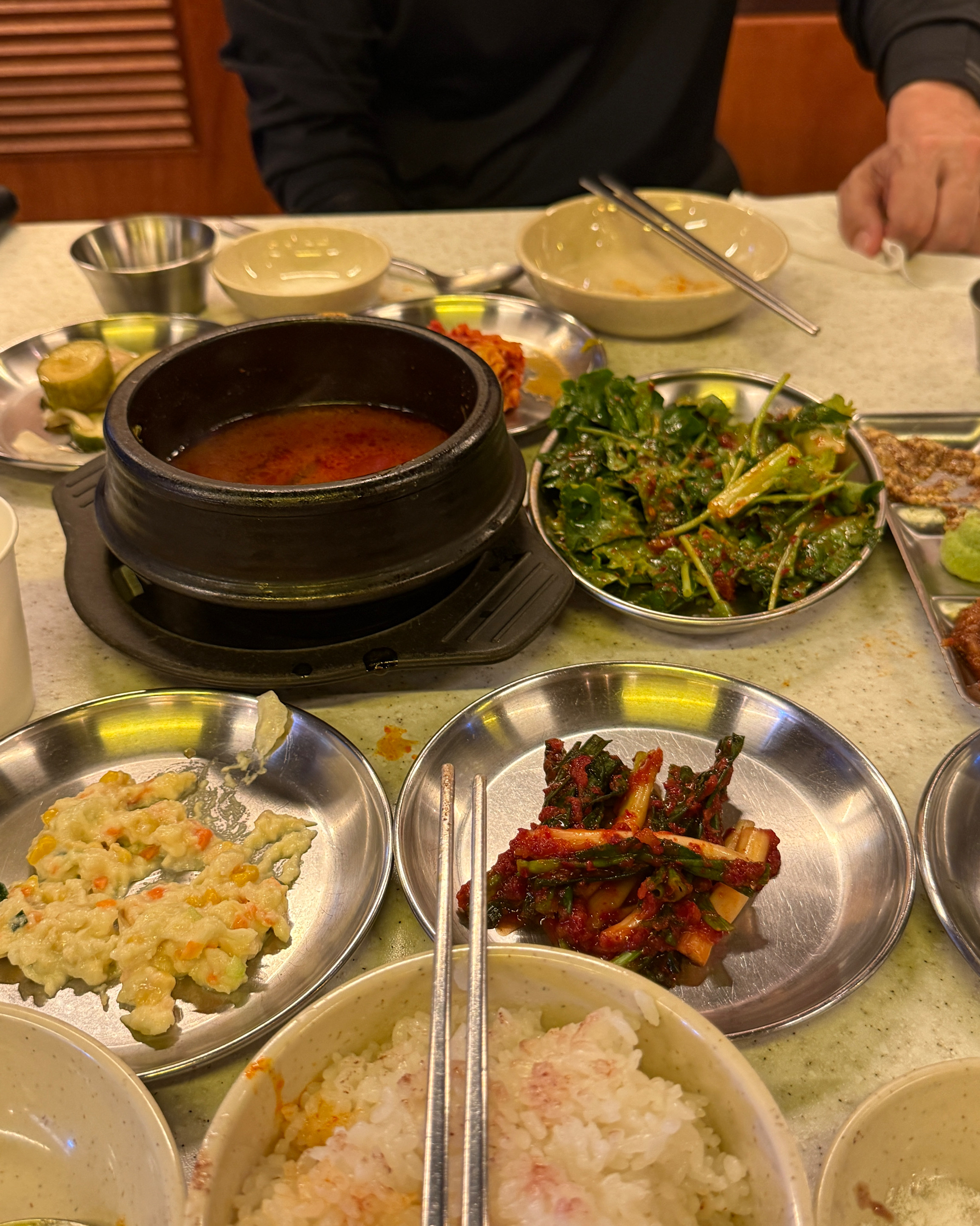 고기 너무너무 부드럽고 맛있어요ㅠㅠ - 대전 맛집 백송한우 대전 유성