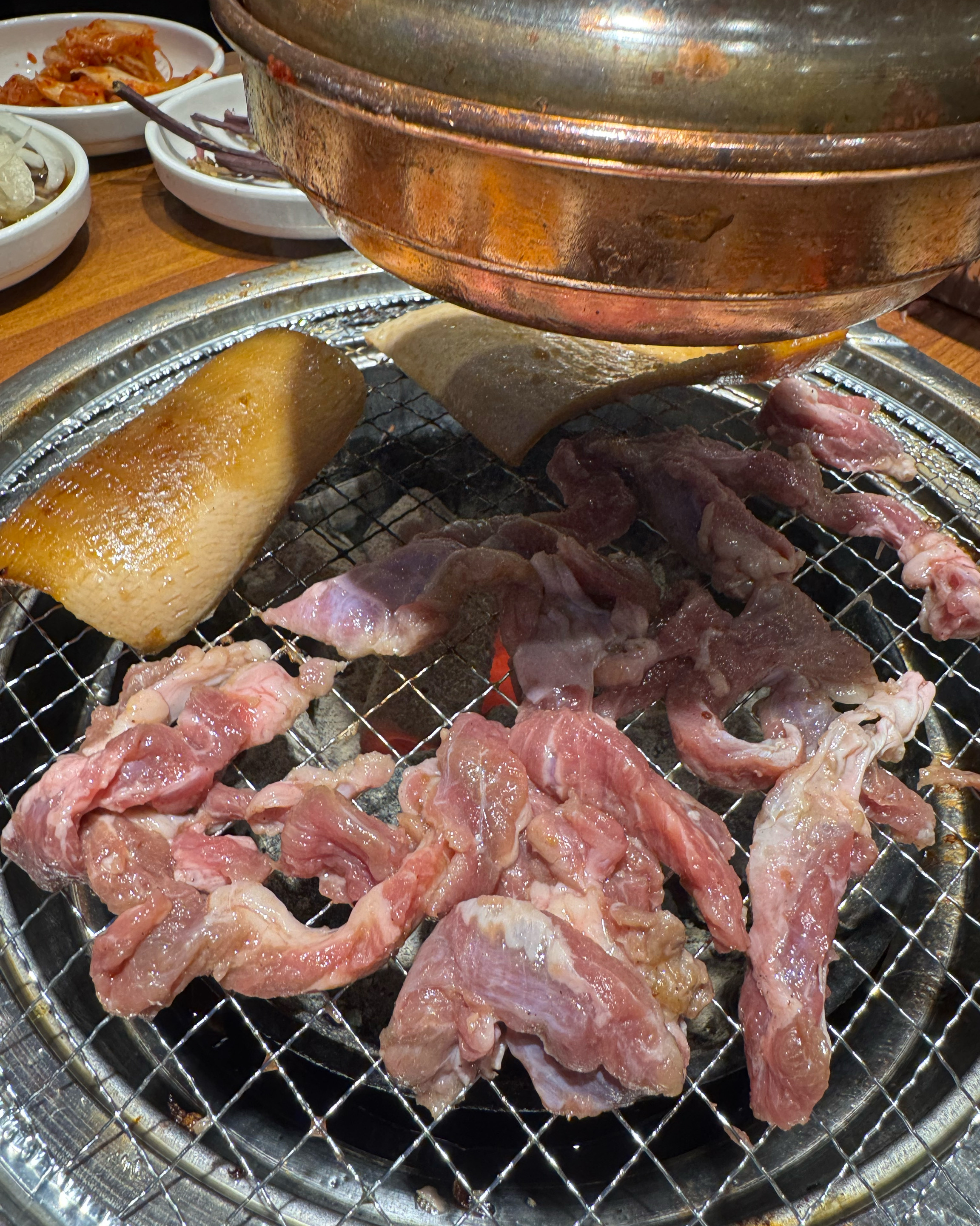 고기 가짓수도 많고 라면도 음료 모두 무한이라 너무 좋아요 ㅎㅎ 잘먹고갑니다 - 대구 맛집 고기싸롱 대구칠곡3지구점