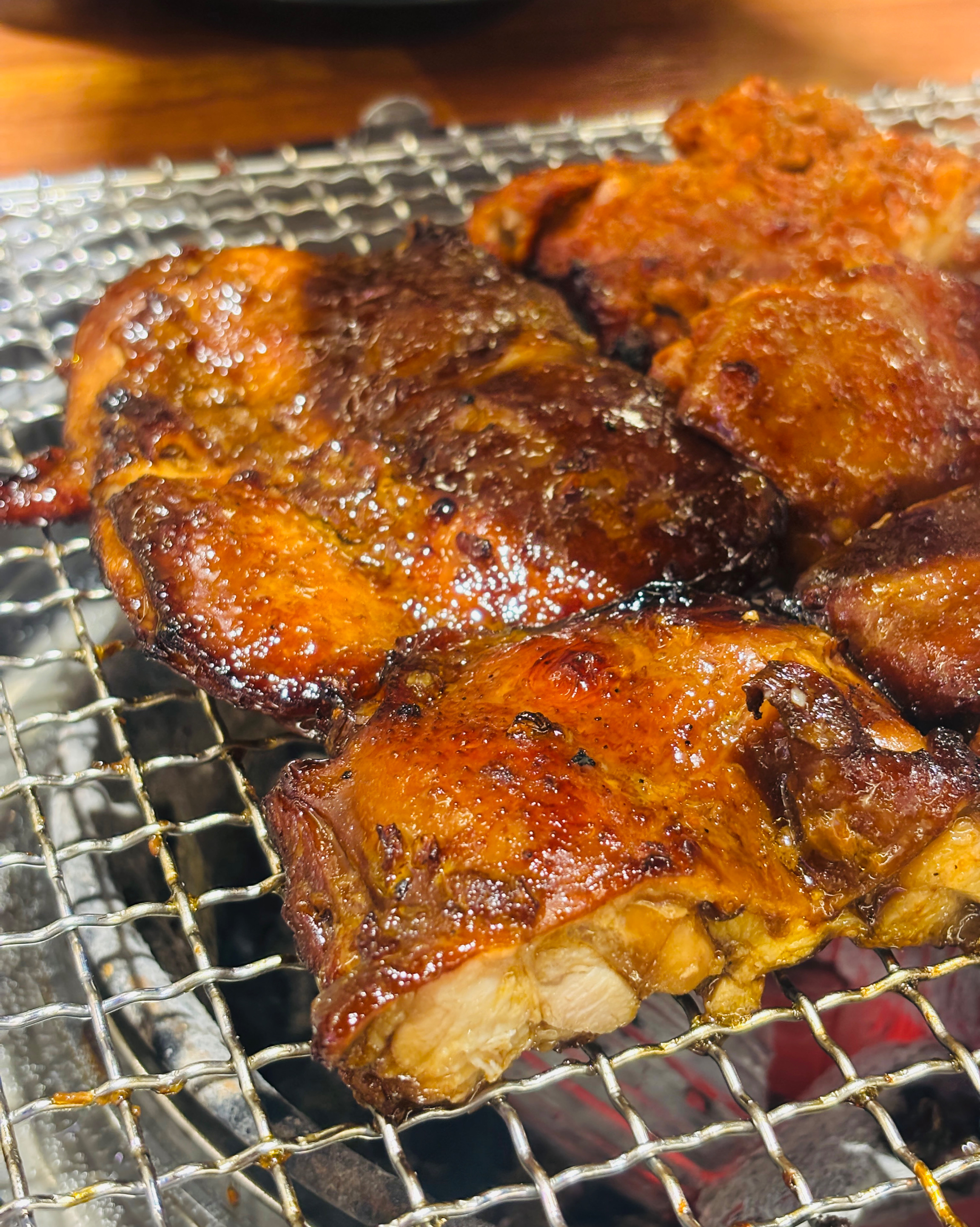 촉촉하고 부드러운 닭구이가 맛있는 신월성 맛집이에요. 가격도 저렴해서 가성비 맛집으로 추천
