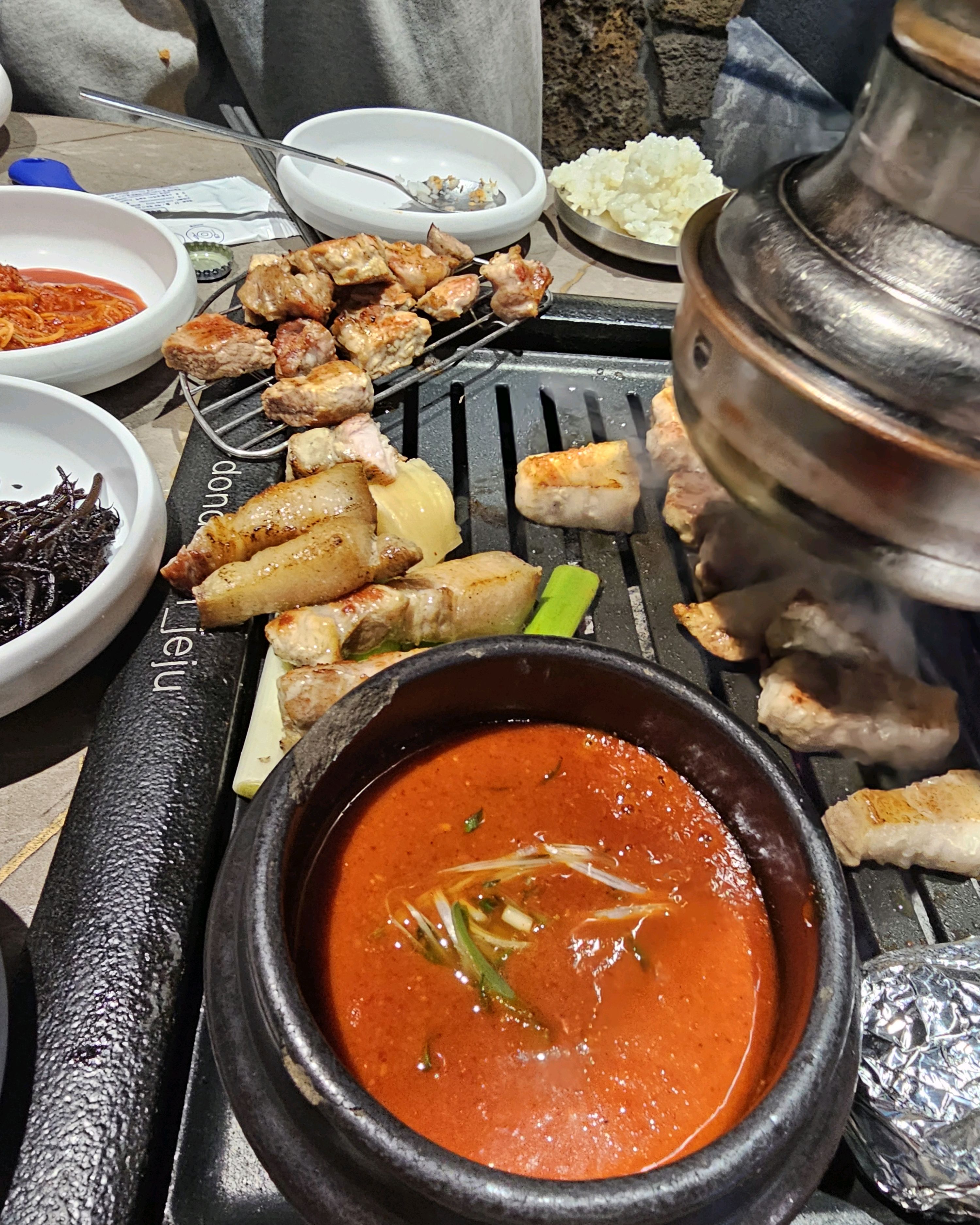 제주도 근고기 맛집 돈도칸 연동 흑돼지 부드럽고 쫄깃해서 맛있어요 😀 - 제주 맛집 돈도칸 연동흑돼지
