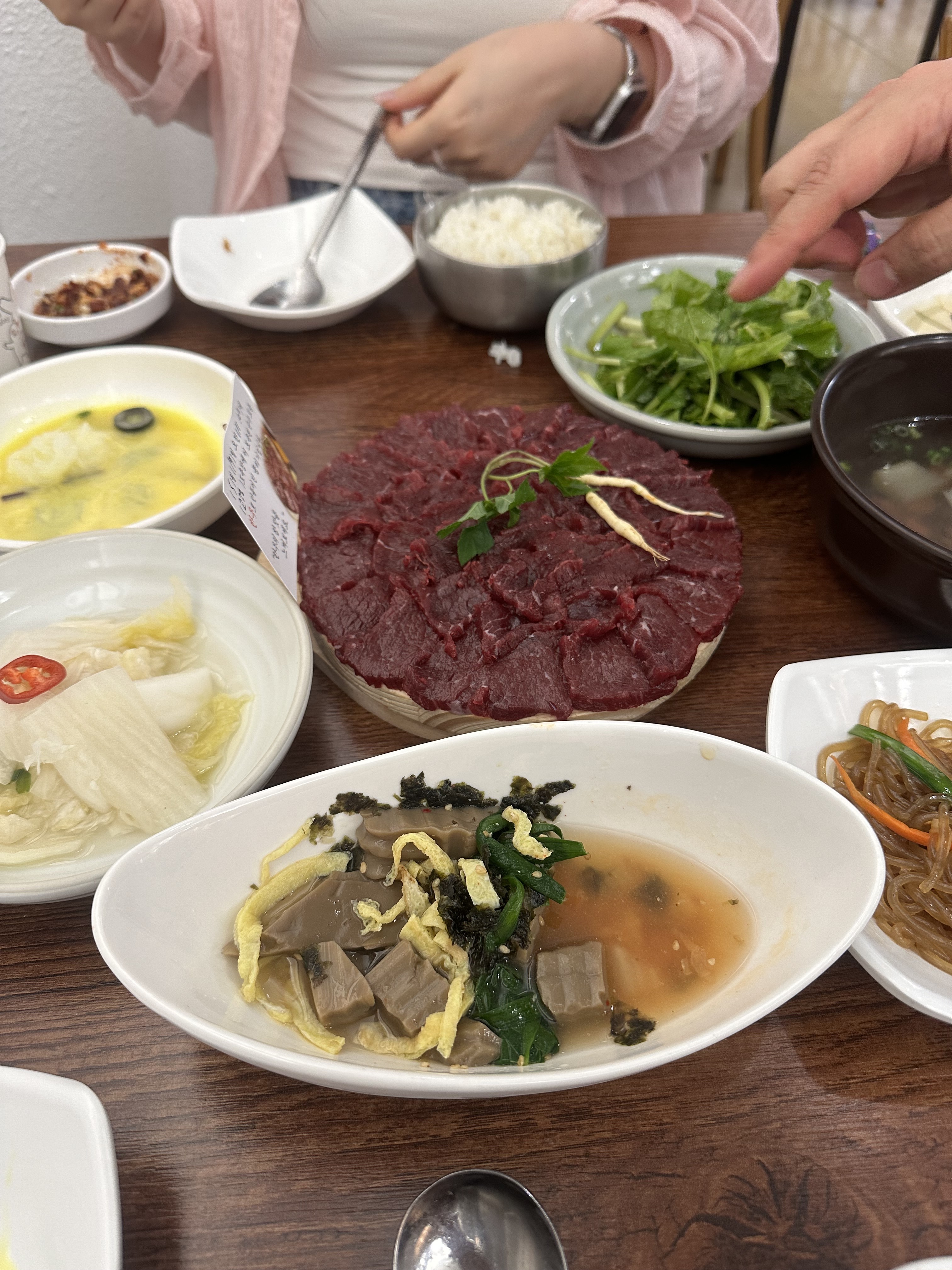 뭉티기랑 오드레기 처음 먹어봐서 잘몰랐는데 - 대구 맛집 덕일생고기 본점