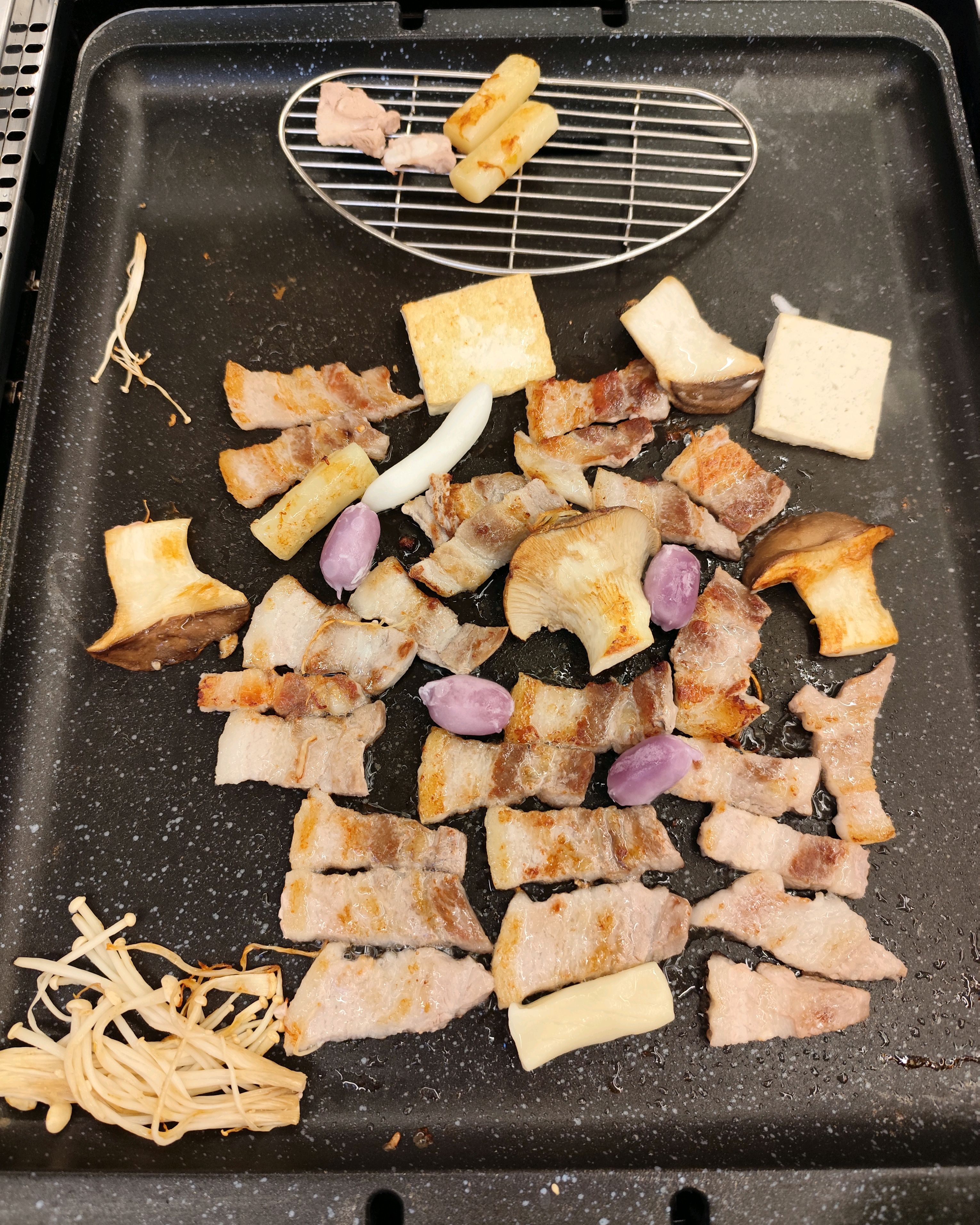 고기도 맛있는데 목살필라프가 진짜 맛있어요 - 대전 맛집 푸고 대전은행점