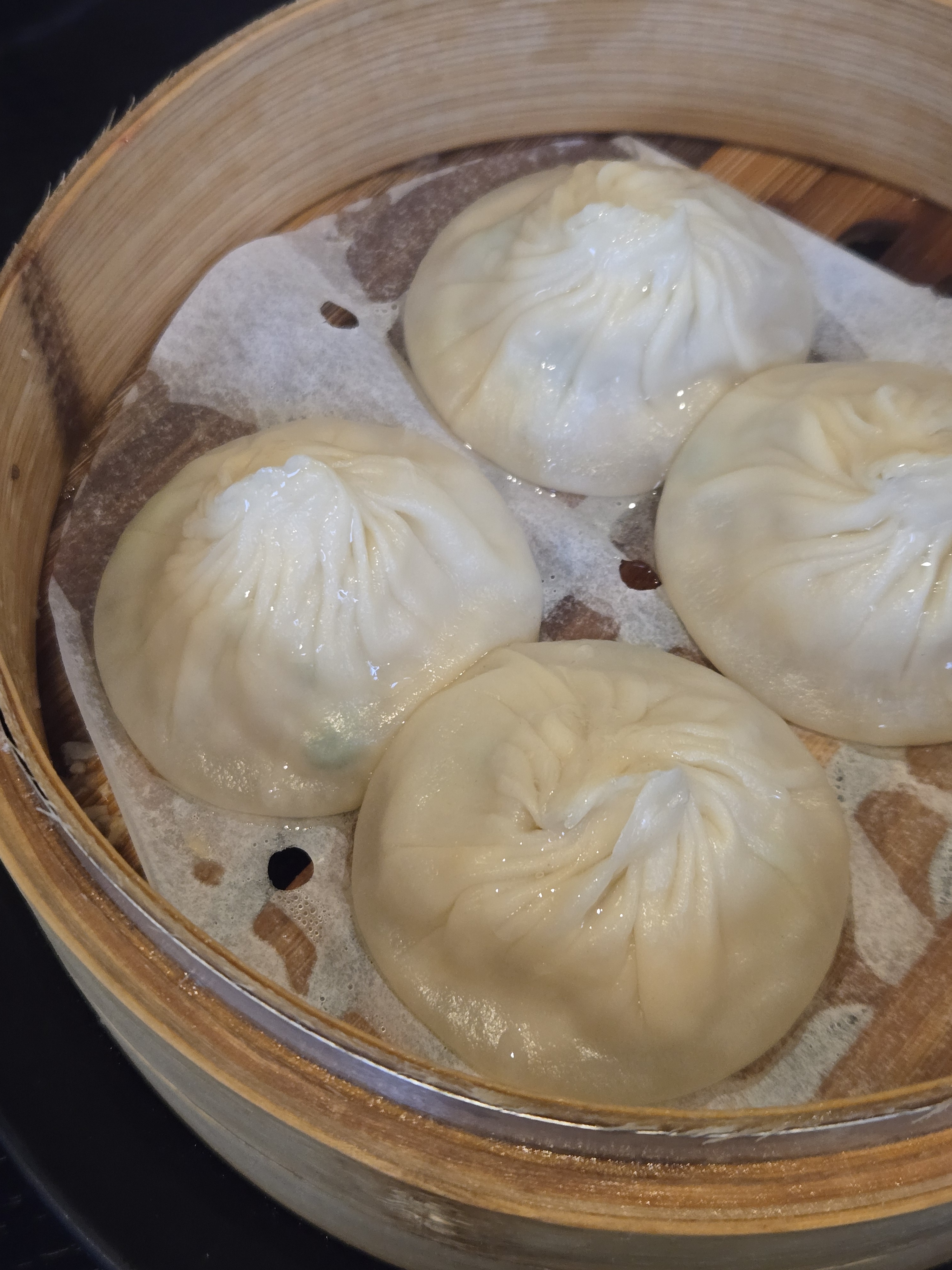 예약하고 왔는데 너무 좋아요, - 압구정 맛집 골드피쉬 딤섬퀴진