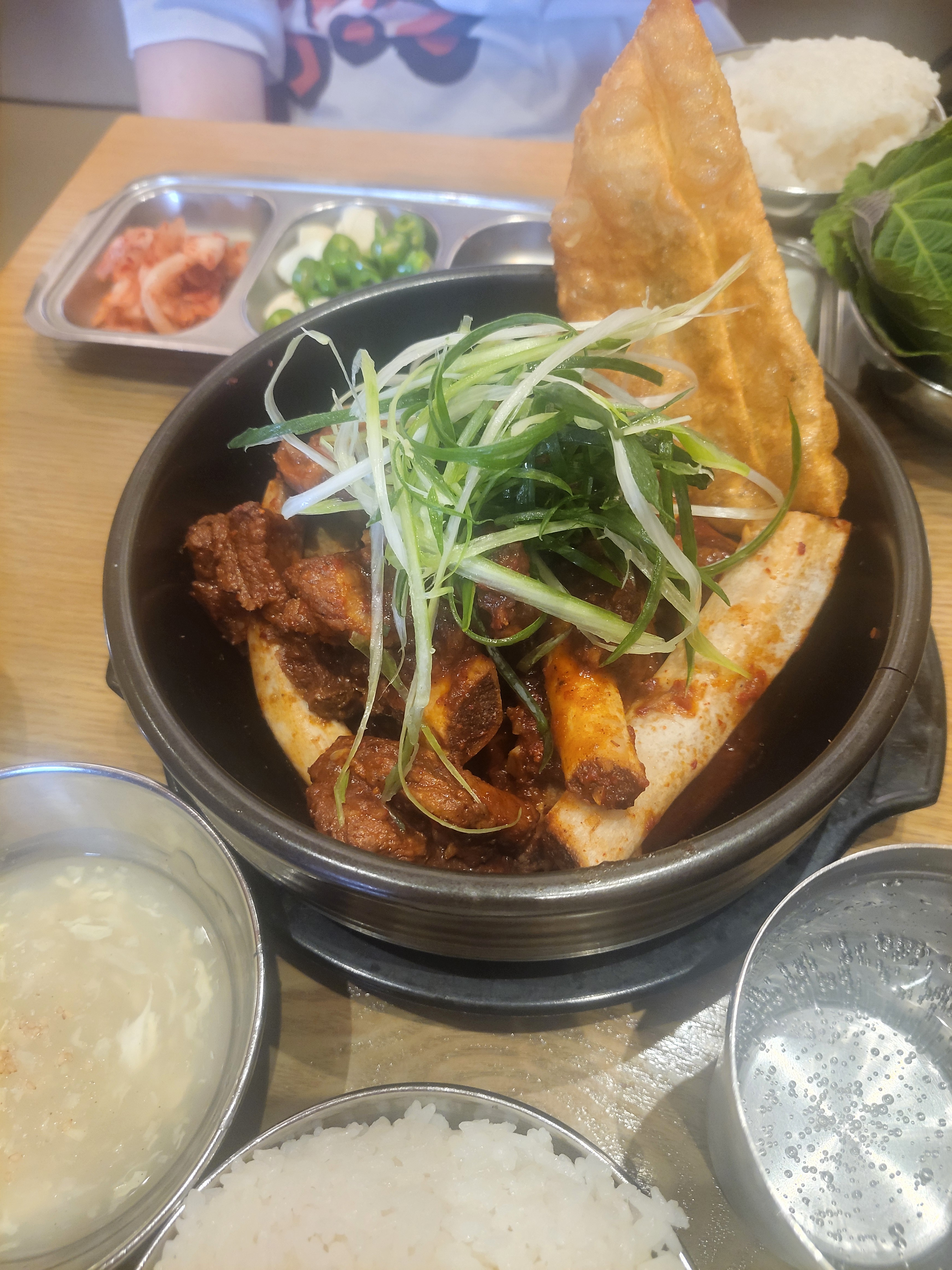 저번에 맛있게 먹었다고 해서 다시 왔어용!! - 대구 맛집 거송갈비찜 본점