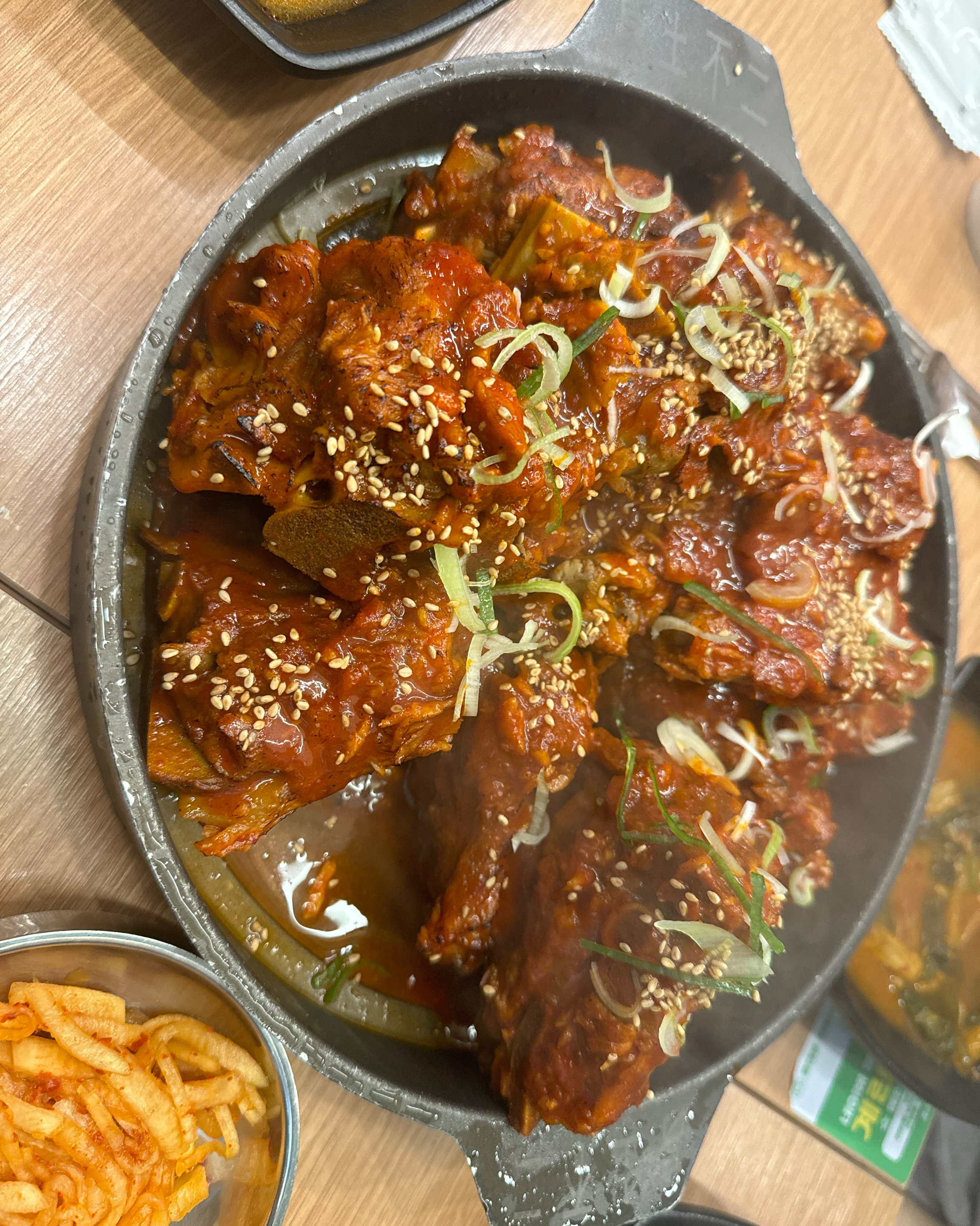 맛집 찾아보구 왔습니다. 매장 깨끗하고 맛있어요 ㅋㅋㅋㅋ 다음에 또 방뮨하겠습니다 - 대전 맛집 조프로뼈구이 관평점