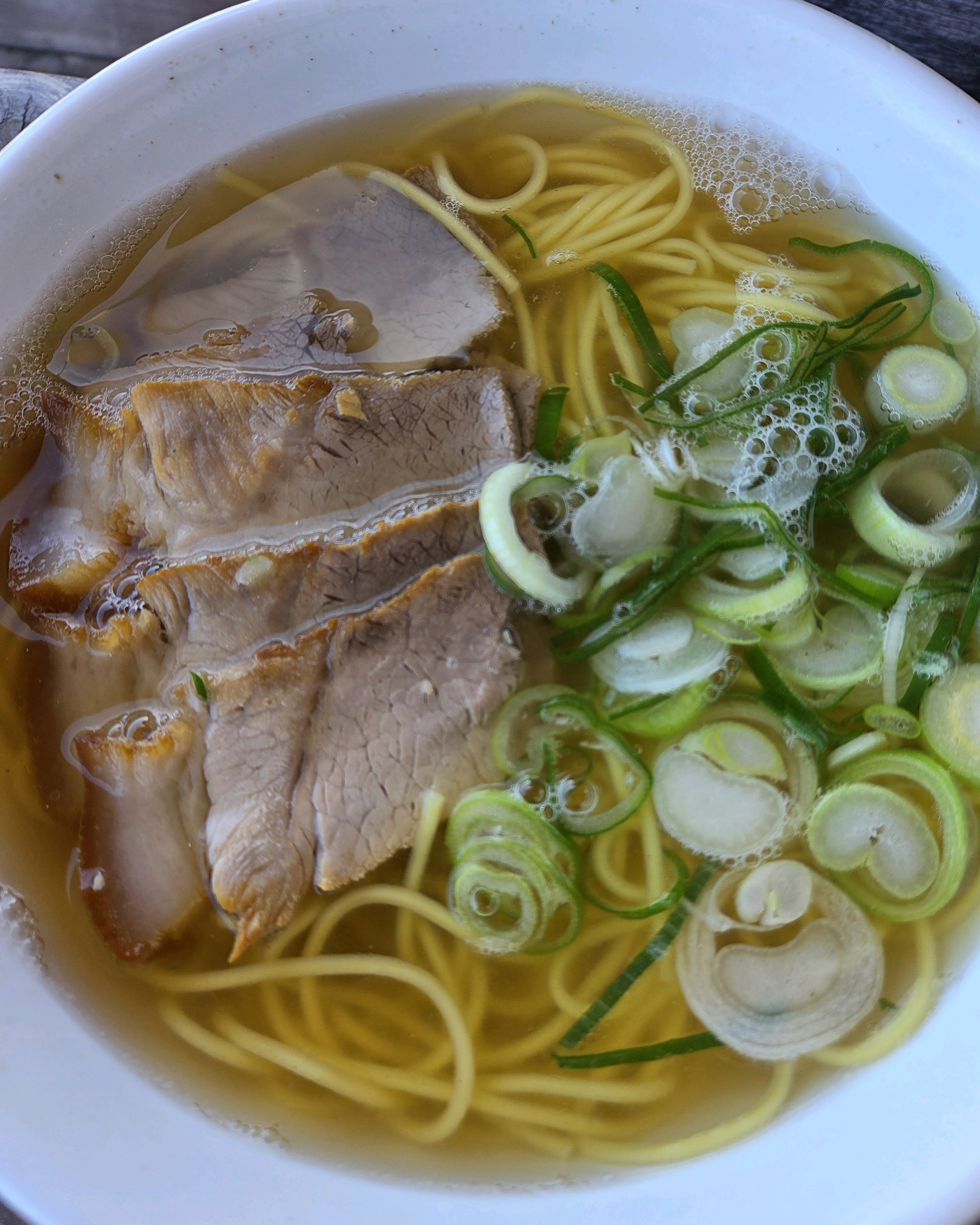멸치고기국수는 맛있게 먹었어요! 국수집에서는 국수만 먹는걸로! 사장님 직원분들 친절하시구