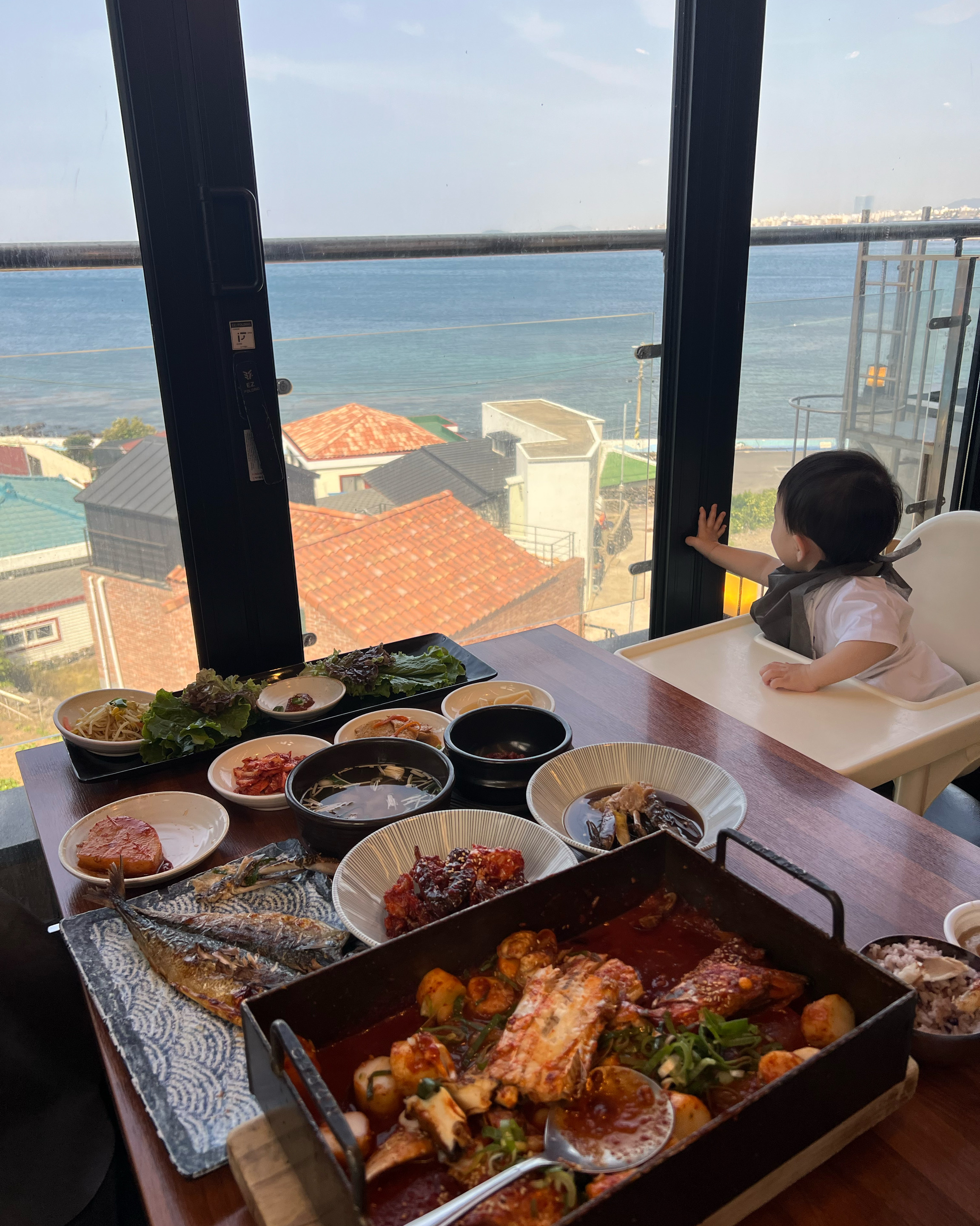 갈치조림 세트 맛잇게 먹고 갑니다. 게장도 맛나용 - 제주 맛집 제주광해 애월