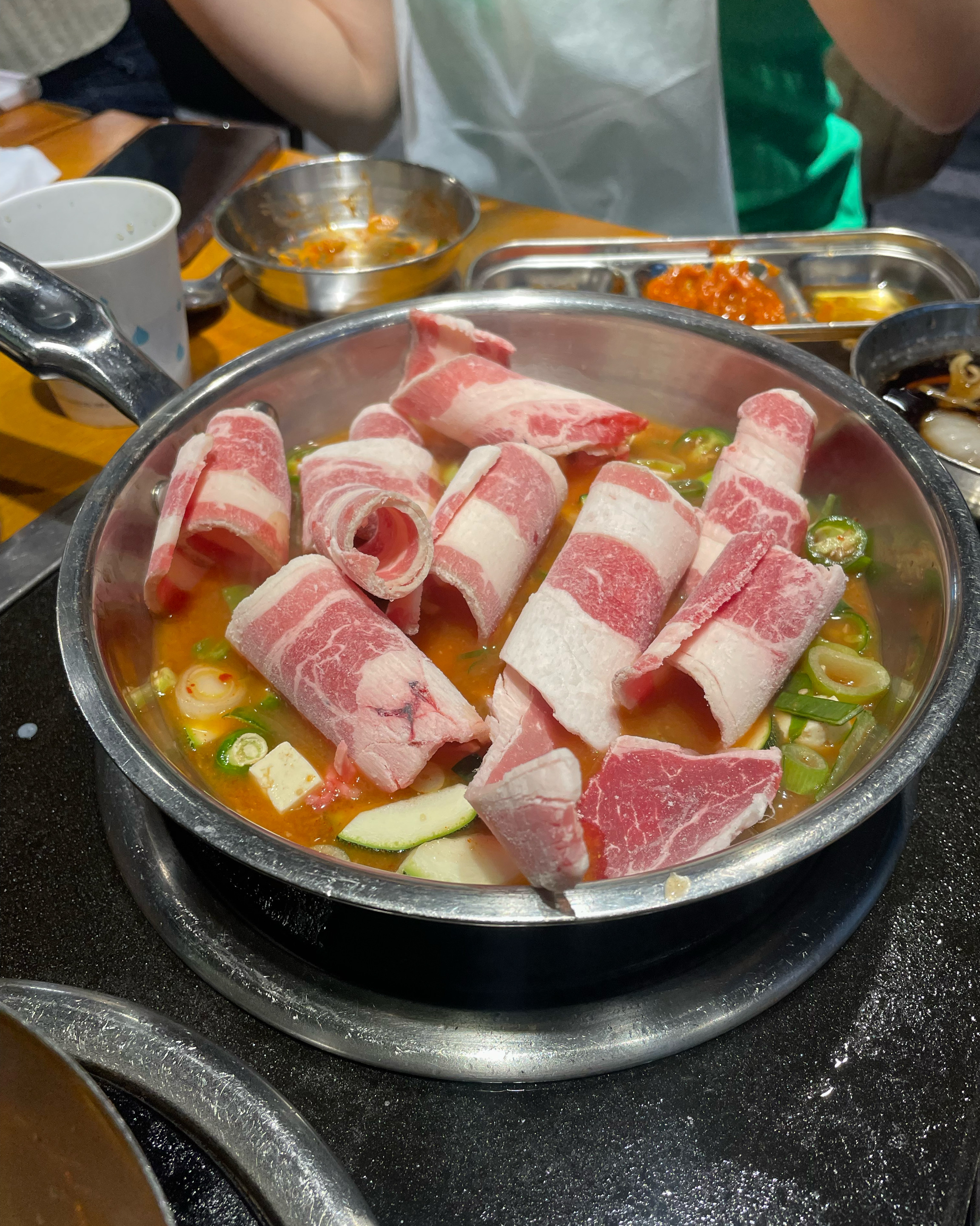 처음 가봤는데 고기 질이 너무 좋아요!! - 대구 맛집 포크팬