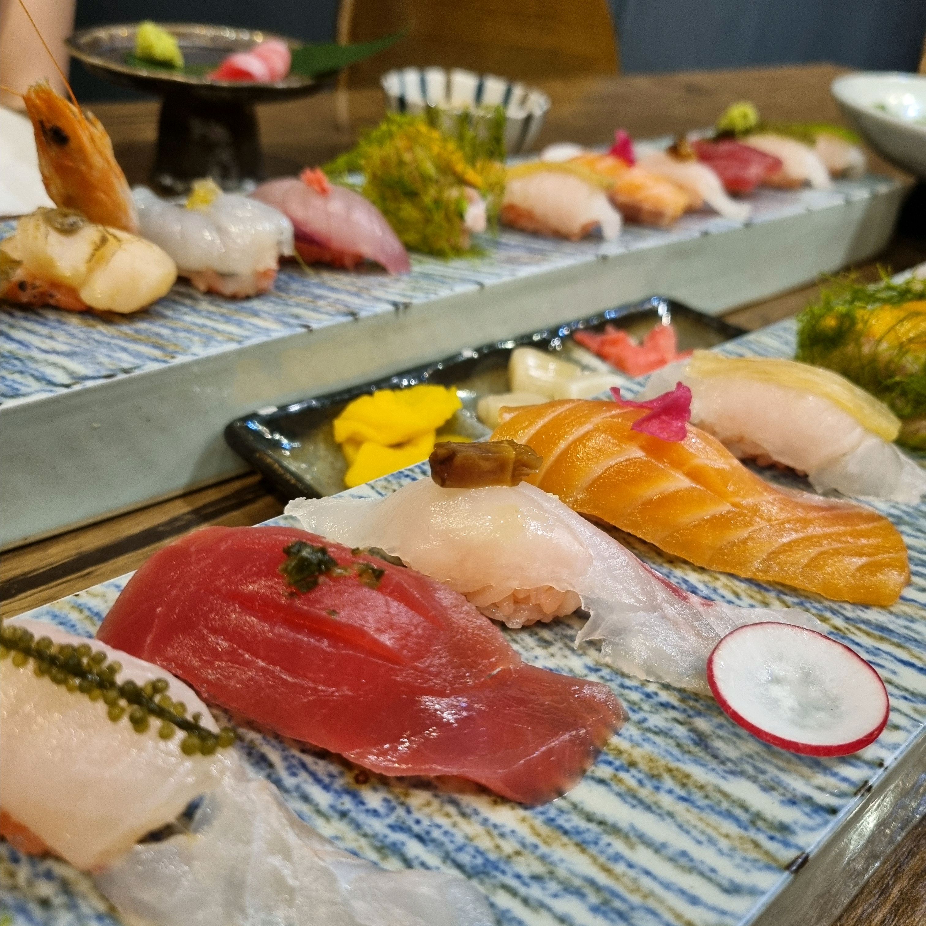 여기 맛도 서비스도 장소도 대박이에요!! - 대전 맛집 안도스시