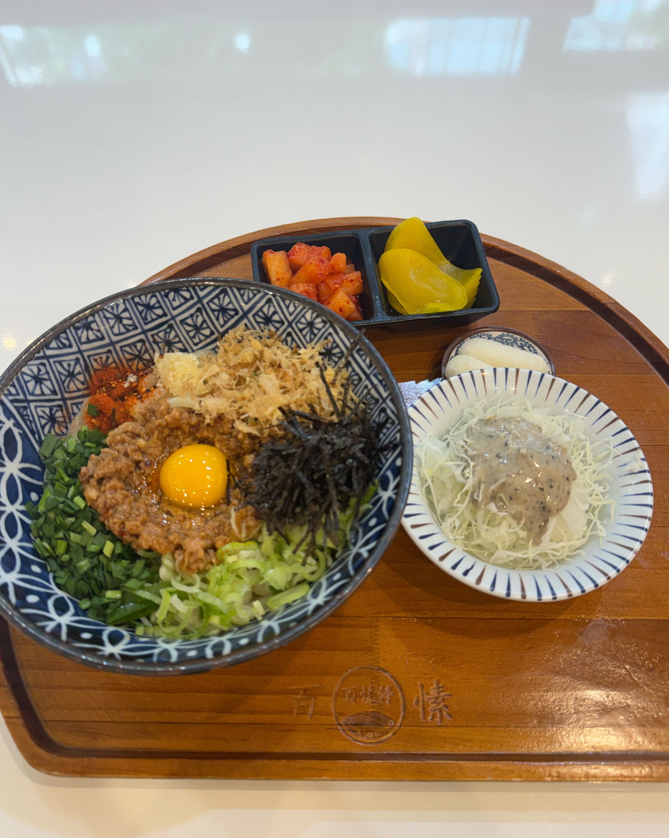 마제소바 진짜 맛있어요 ㅜㅜㅜ 밥 추가 무료라 배부르게 먹었어요! 짱 - 부천 중동 맛집 백소정 부천중동점